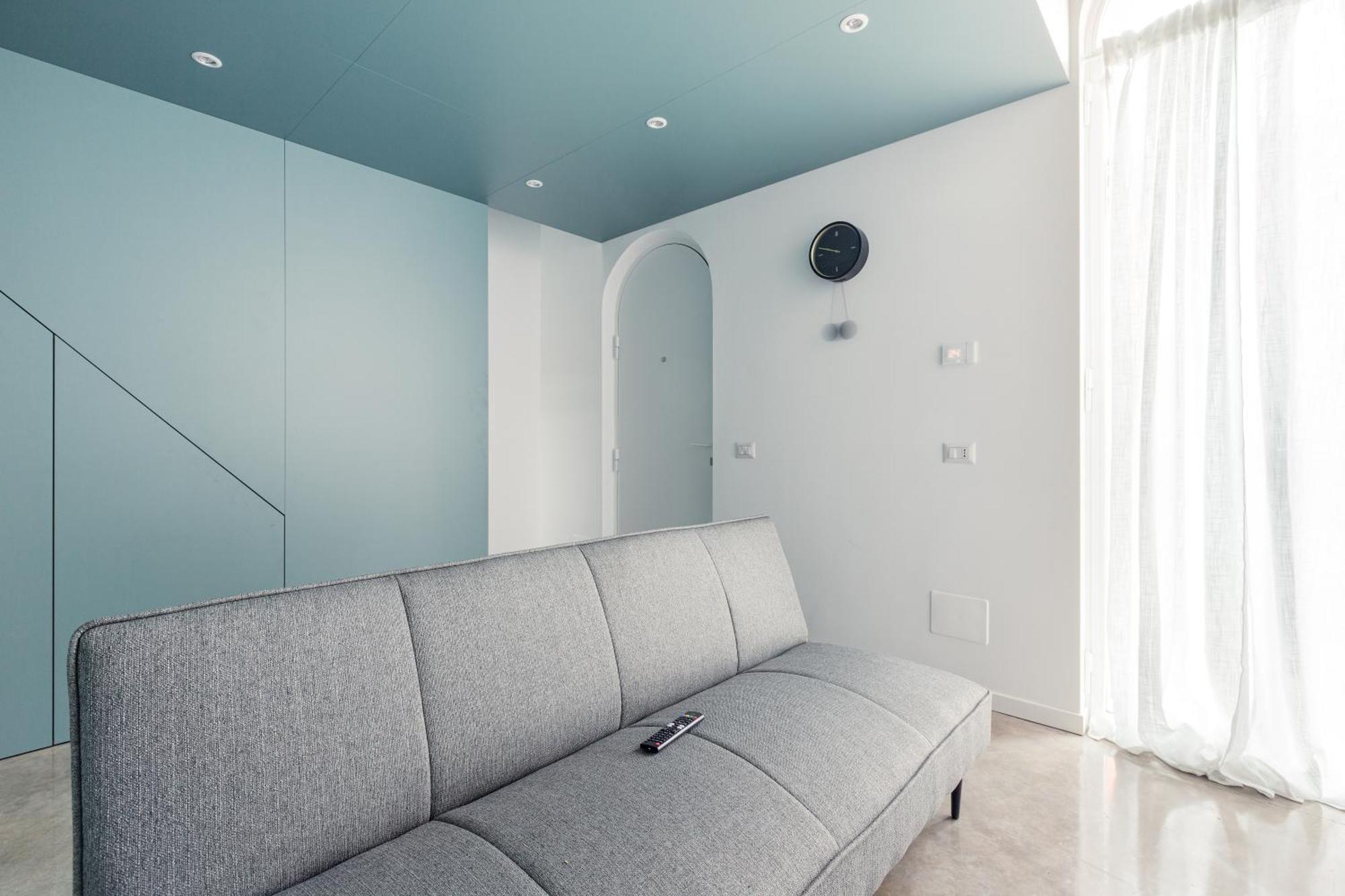 - 800 M Far From Lancetti Station Apartamento