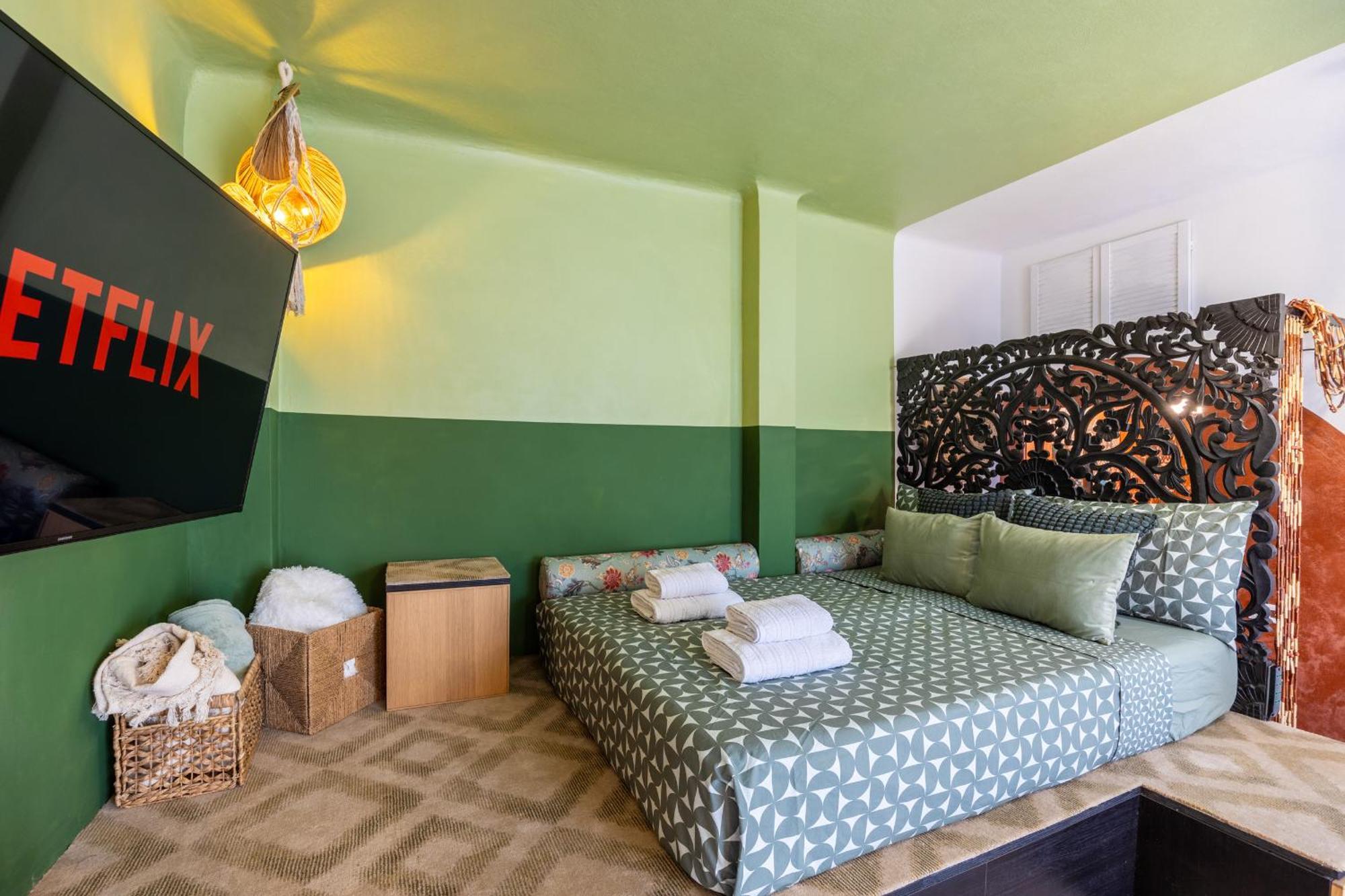 Tropical Apartment Milan