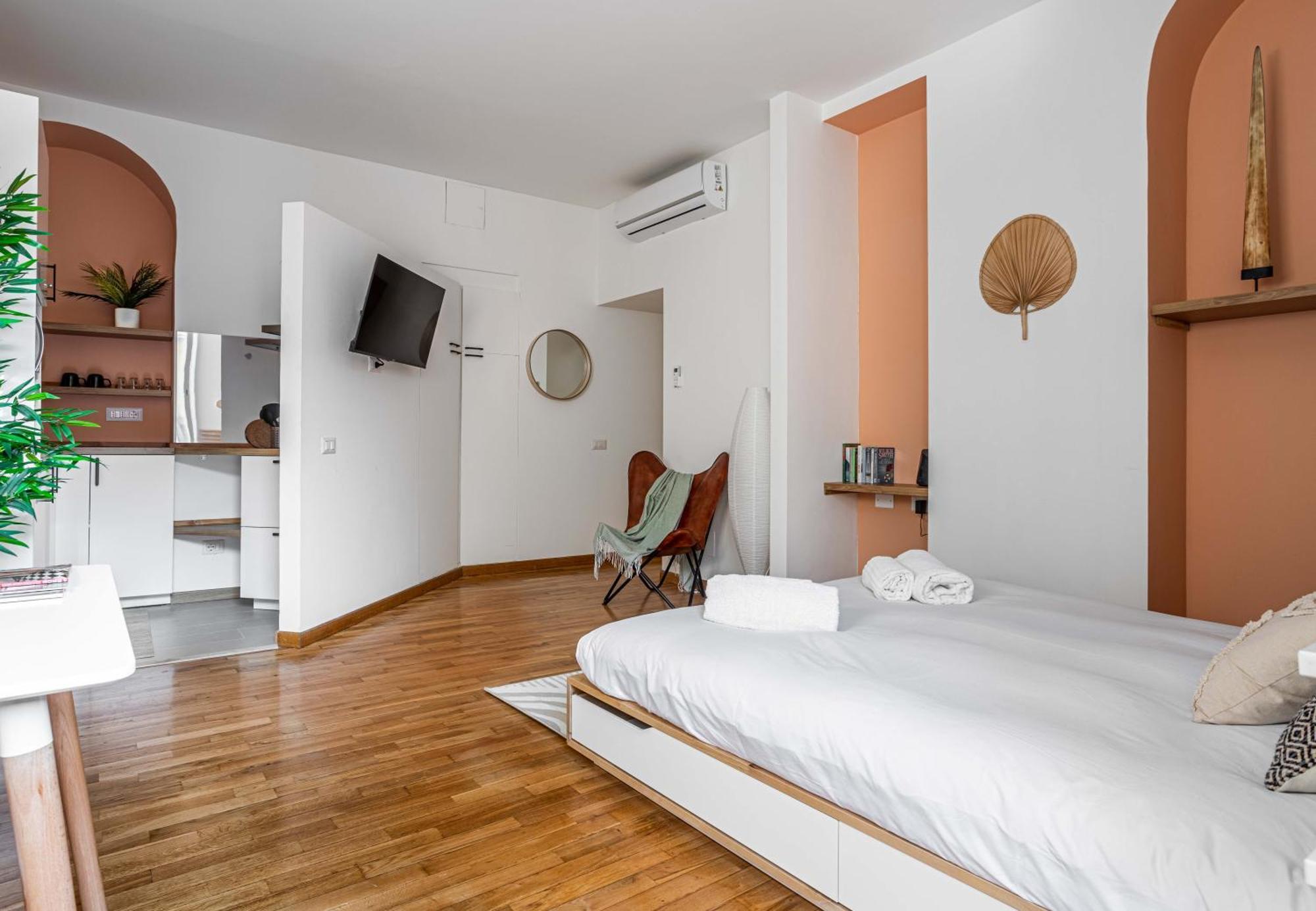 Apartment Little Bali In Milan, Arco Della Pace/ Sempione