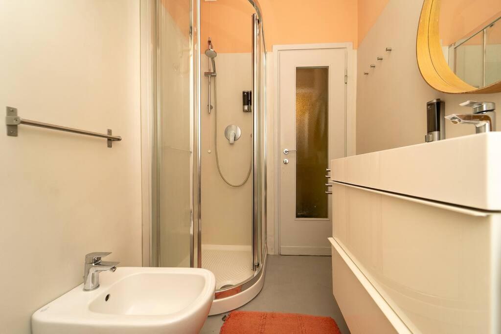 Apartment Delizioso A 100 Metri Dai Navigli Milan