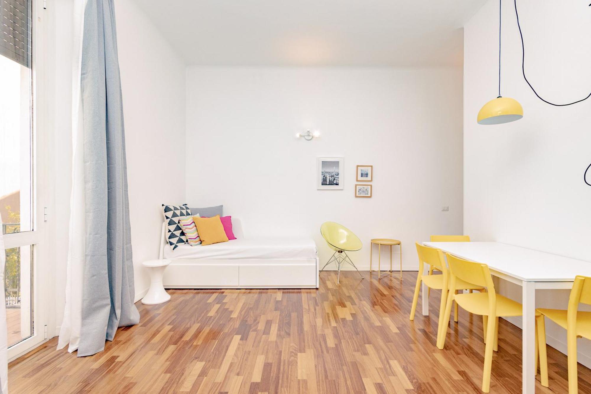 Apartment Xenia - Cozy Luminous Flat Near Navigli *