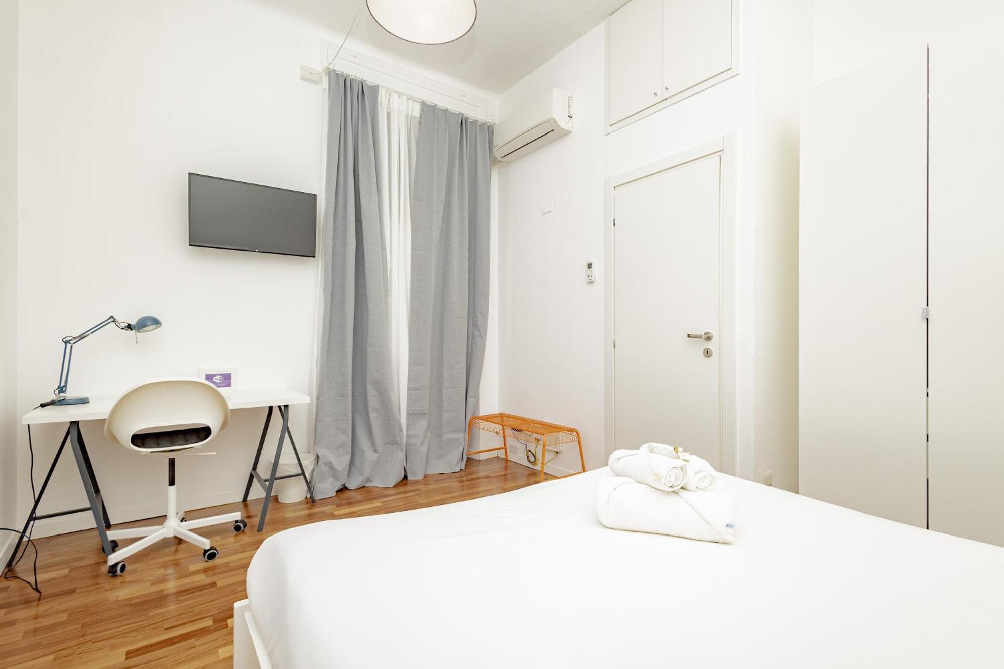 Xenia - Cozy Luminous Flat Near Navigli *