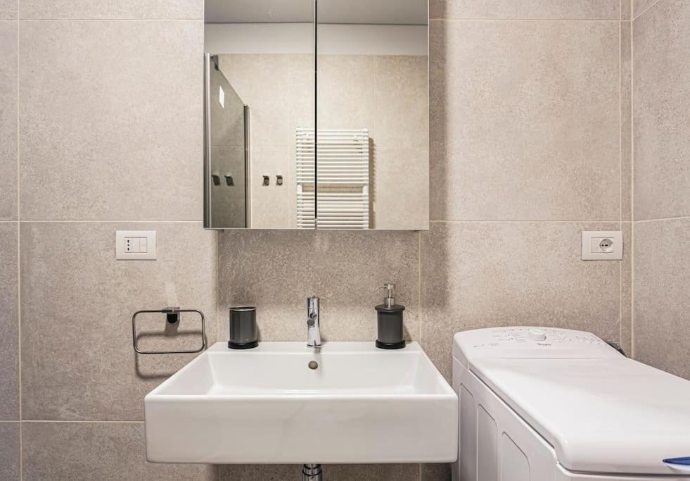 Unique In The Heart Of Apartamento Milão