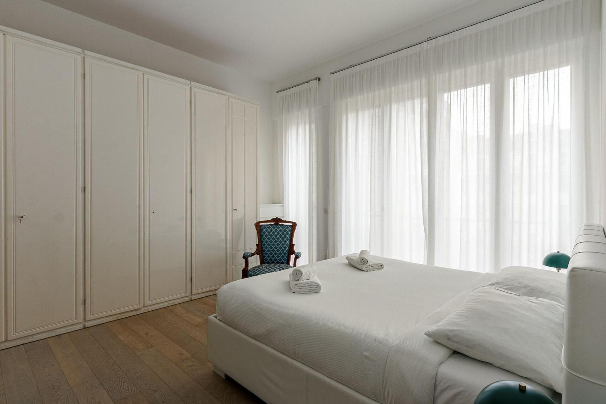 1br Uberto Visconti Di Modrone A With Balcony In Appartamento *