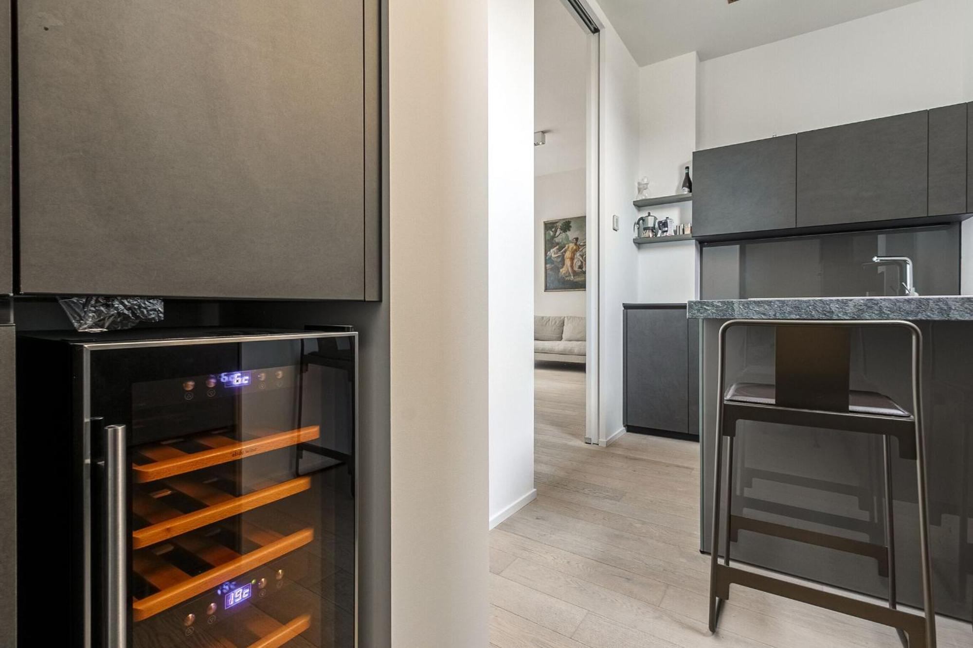 1br Uberto Visconti Di Modrone A With Balcony In *