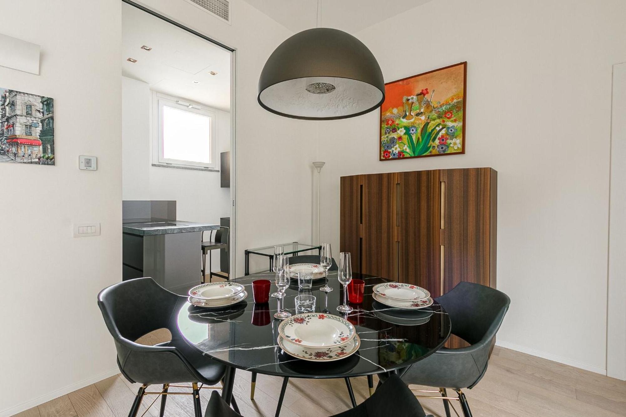 Appartamento 1br Uberto Visconti Di Modrone A With Balcony In *