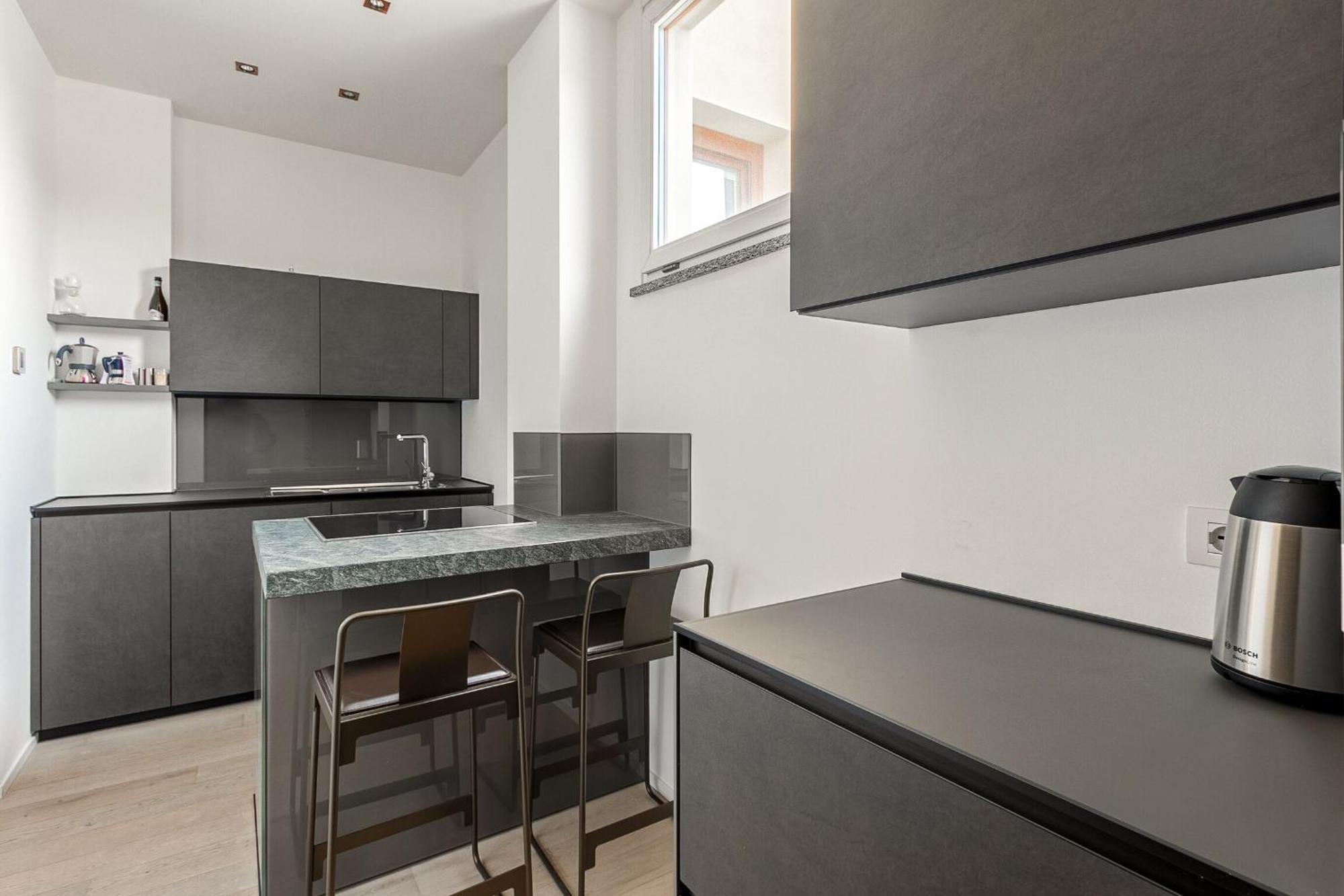 1br Uberto Visconti Di Modrone A With Balcony In Appartamento Milano