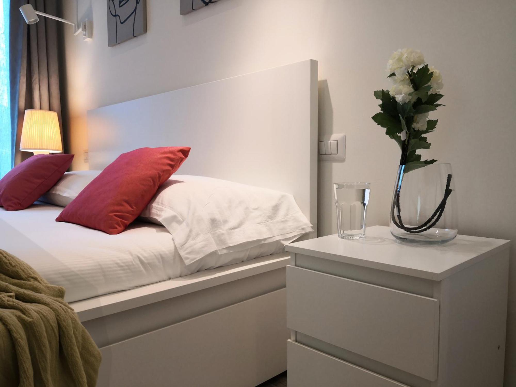 Ihost - Arganini 22 Milano