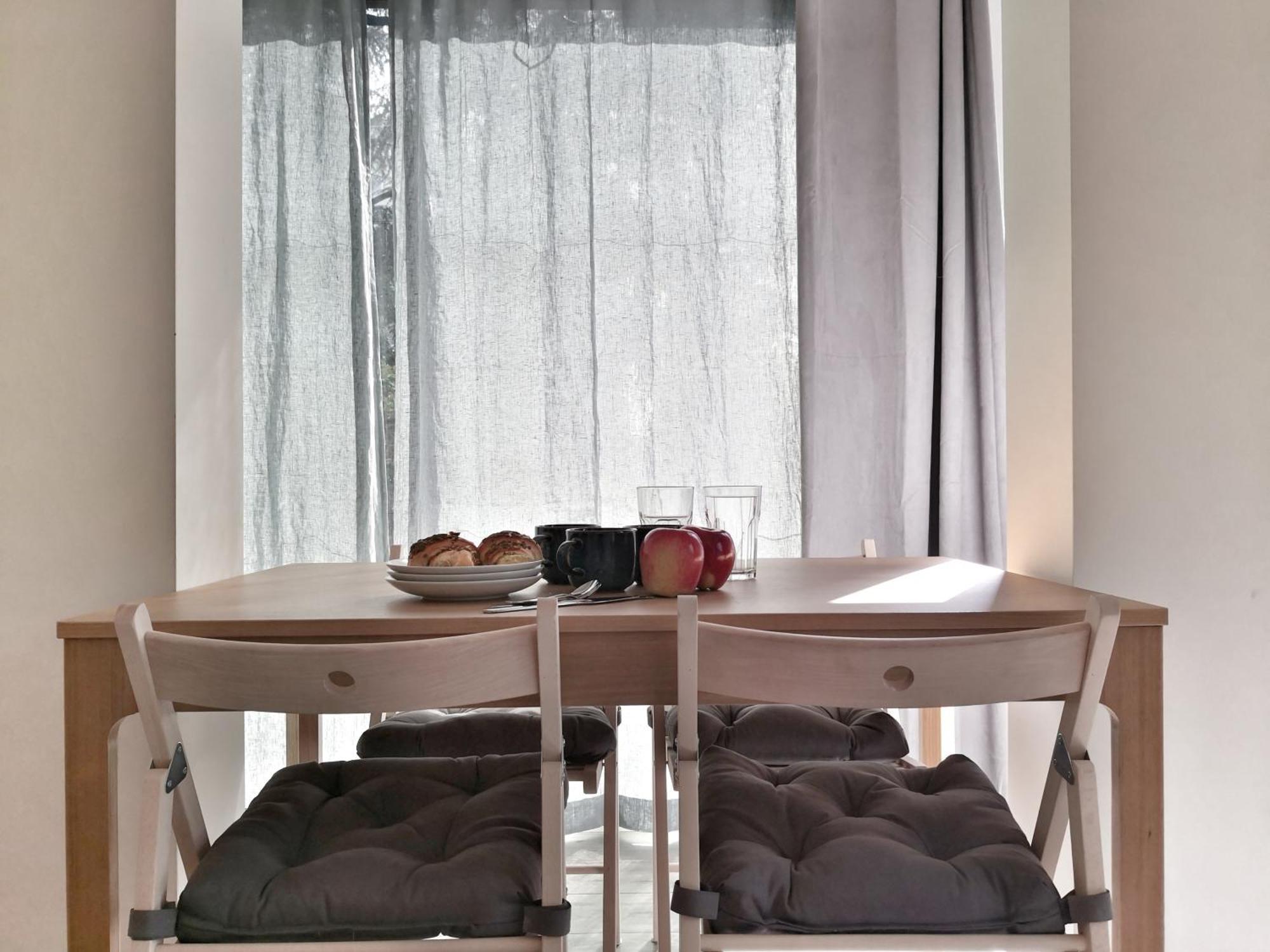 Ihost - Arganini 22 Milano