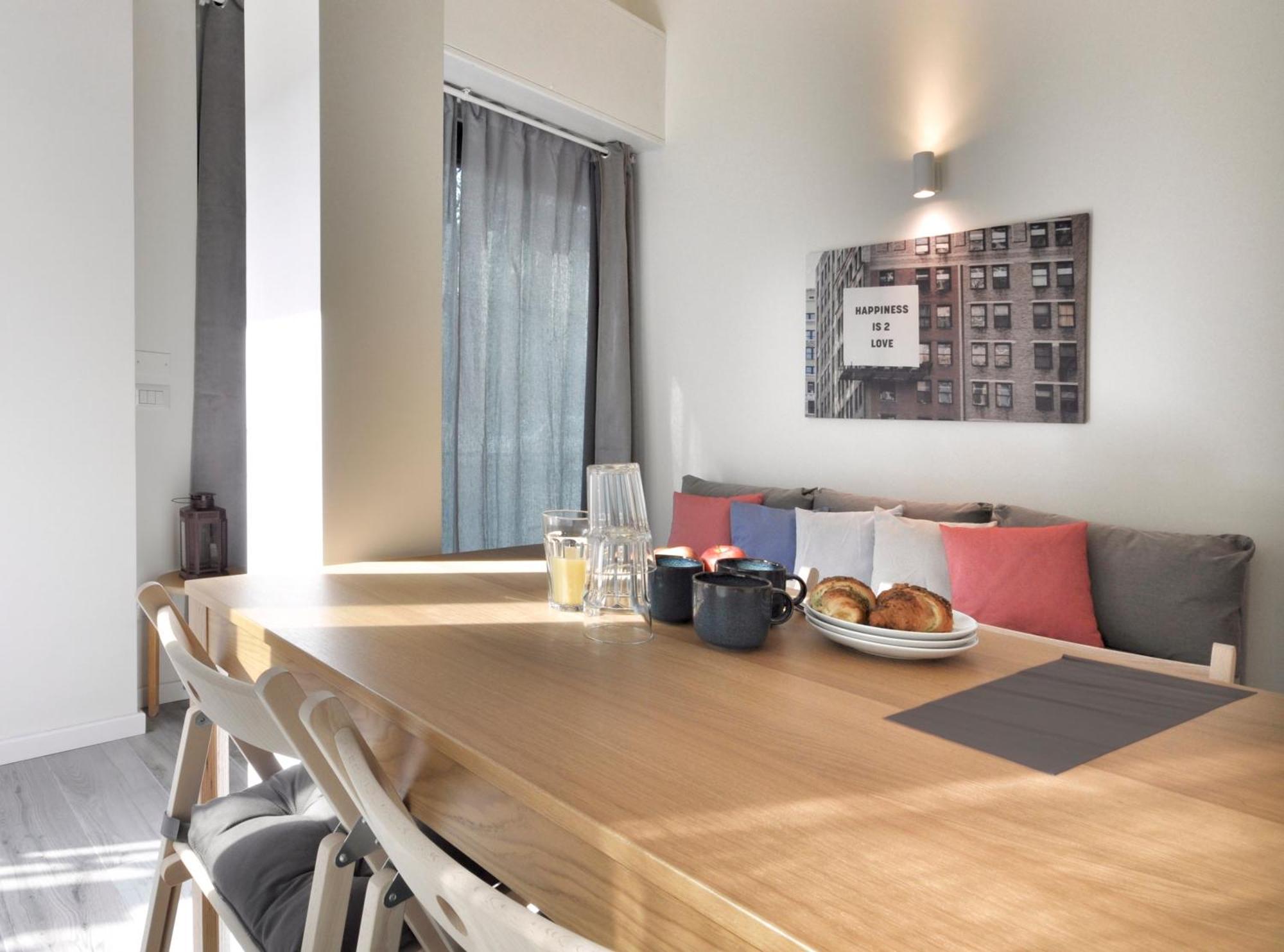 Ihost - Arganini 22 Milano
