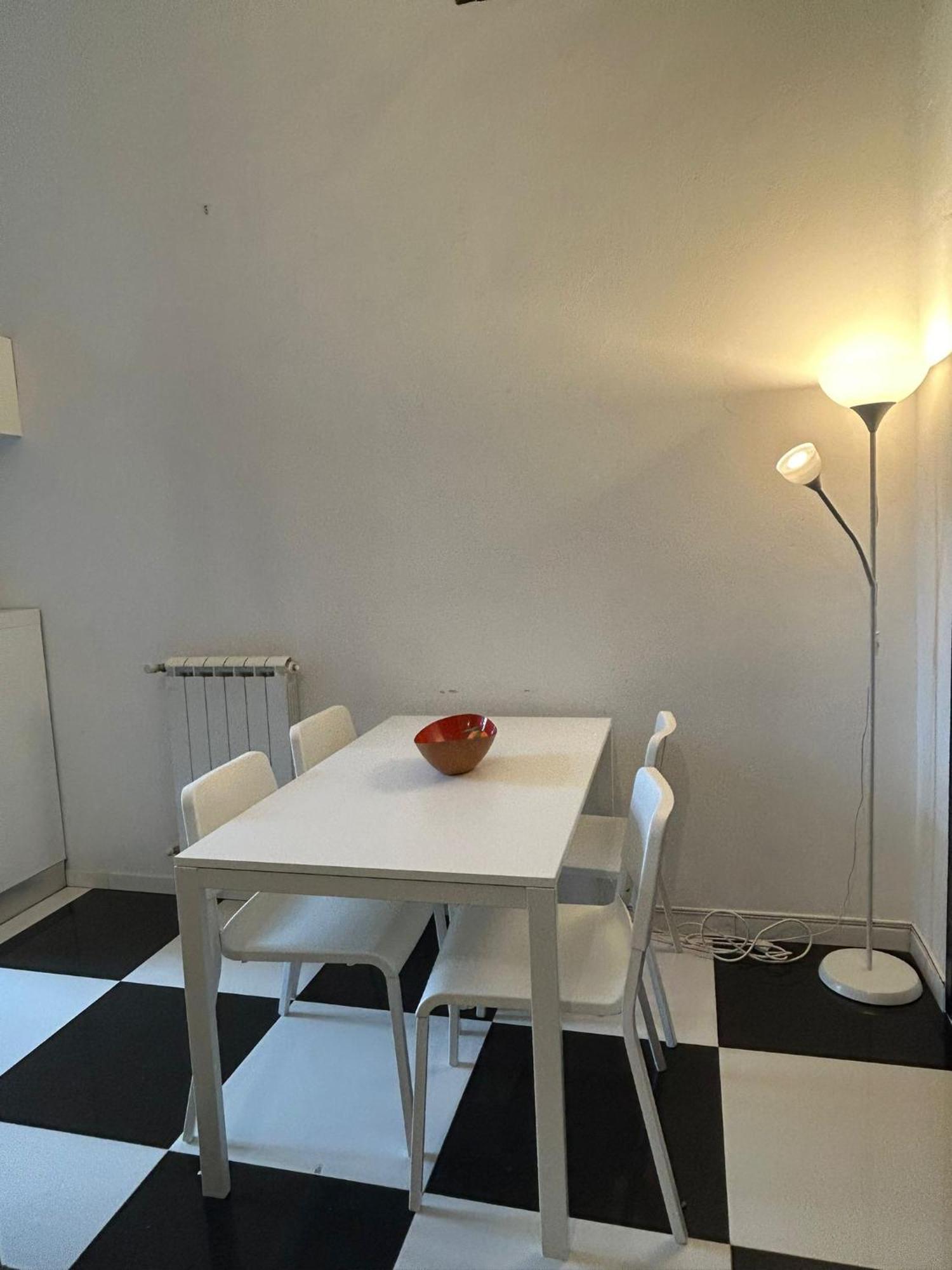 Apartamento Ampio Bilocale Sui Navigli *