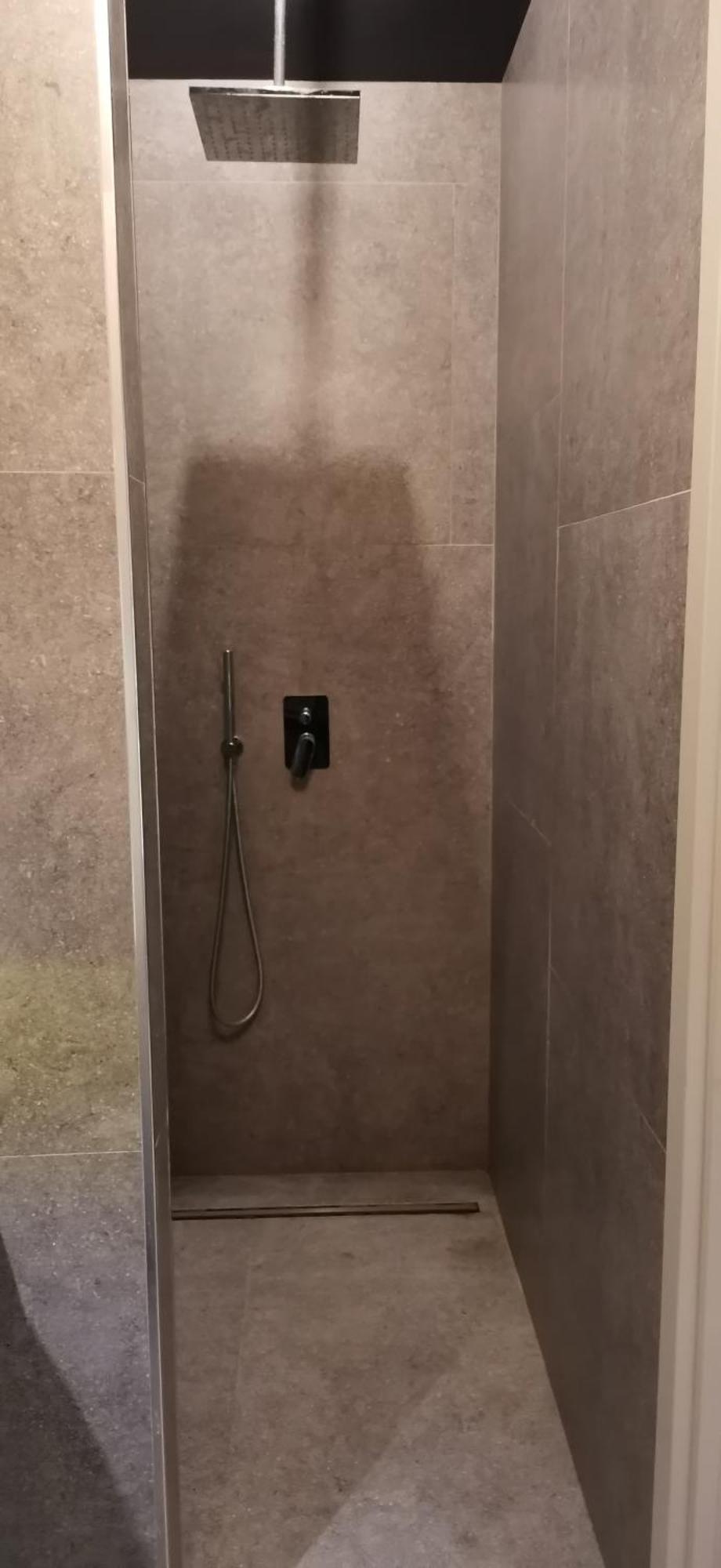 Appartamento Centro-200 Mq Loft/ufficio • Check-in 24h • Wifi *