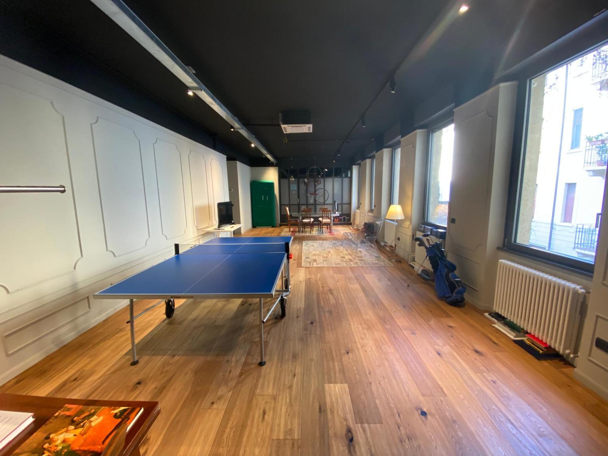 Apartment Centro-200 Mq Loft/ufficio • Check-in 24h • Wifi