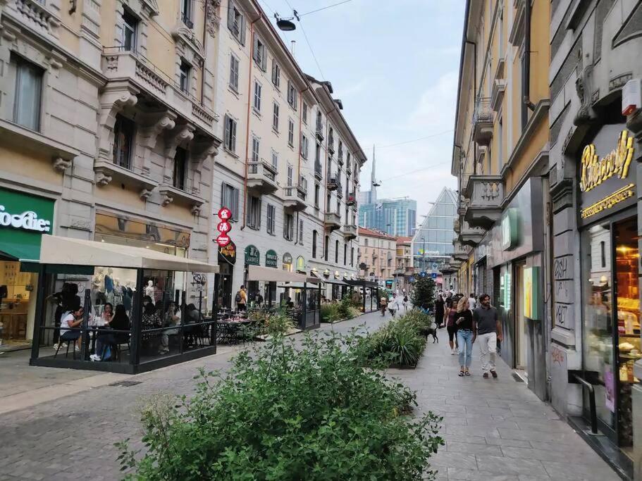 Apartment Little Bali In Milan, Arco Della Pace/ Sempione *