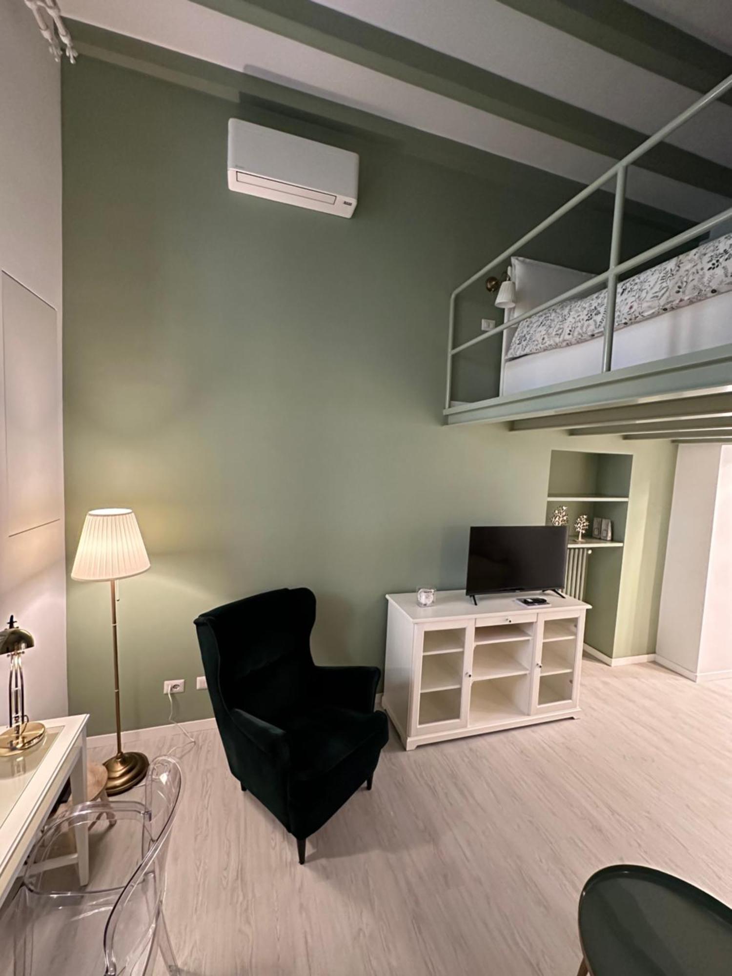 Flowers, A Cozy In Apartamento *
