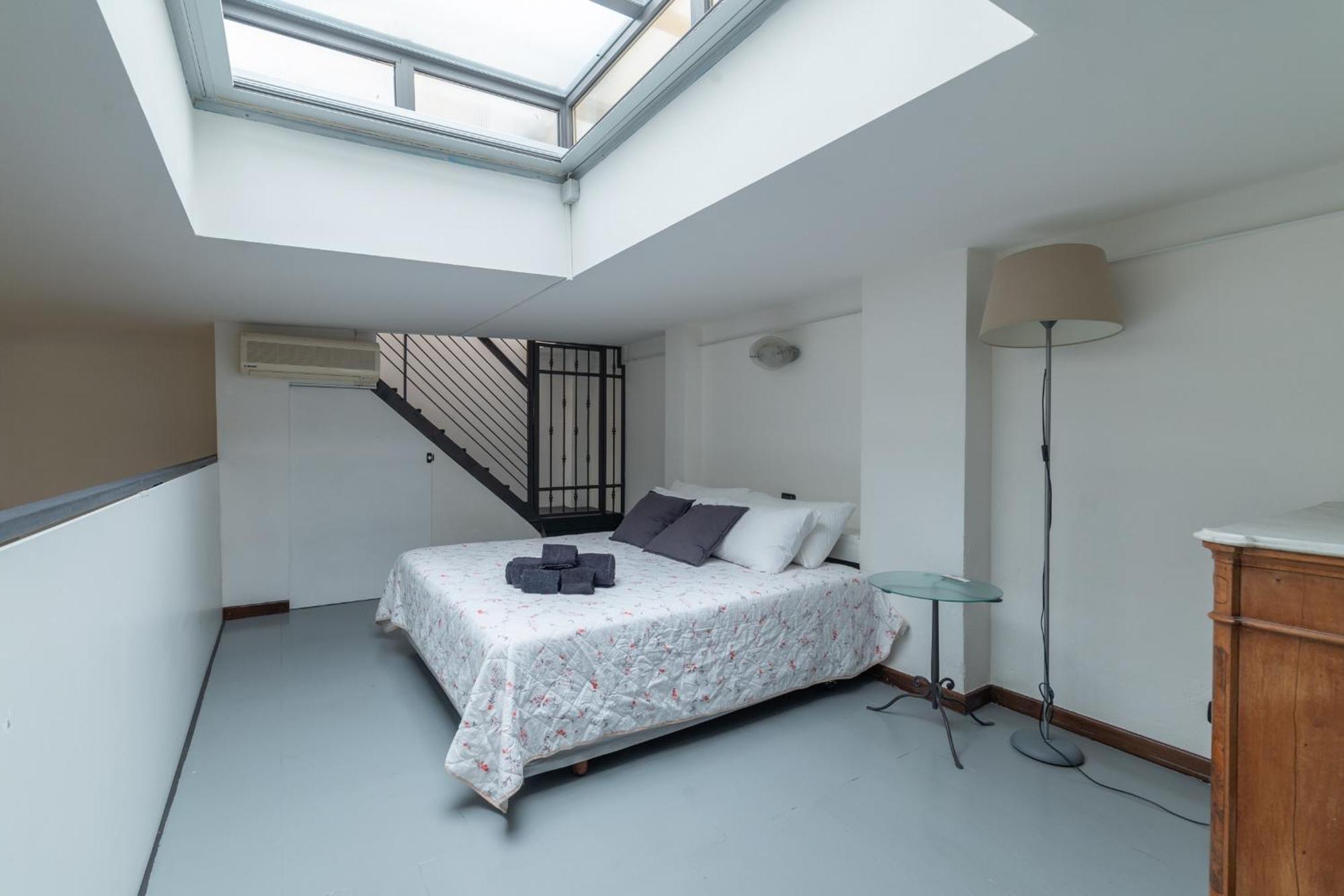 Apartment Throat House Milan