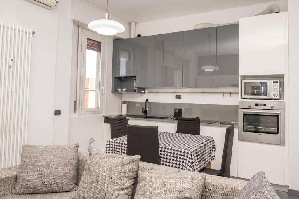 Grazioso In Bicocca Con Ac E Wi-fi Apartment *