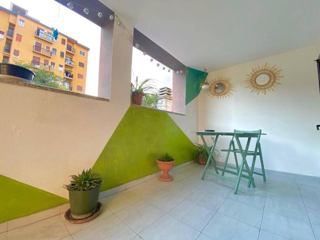 Appartamento Conte Rosso House Con Terrazza In Coorte Tranquilla A Due Passi Da Stazione E Metropolitana Lambrate *