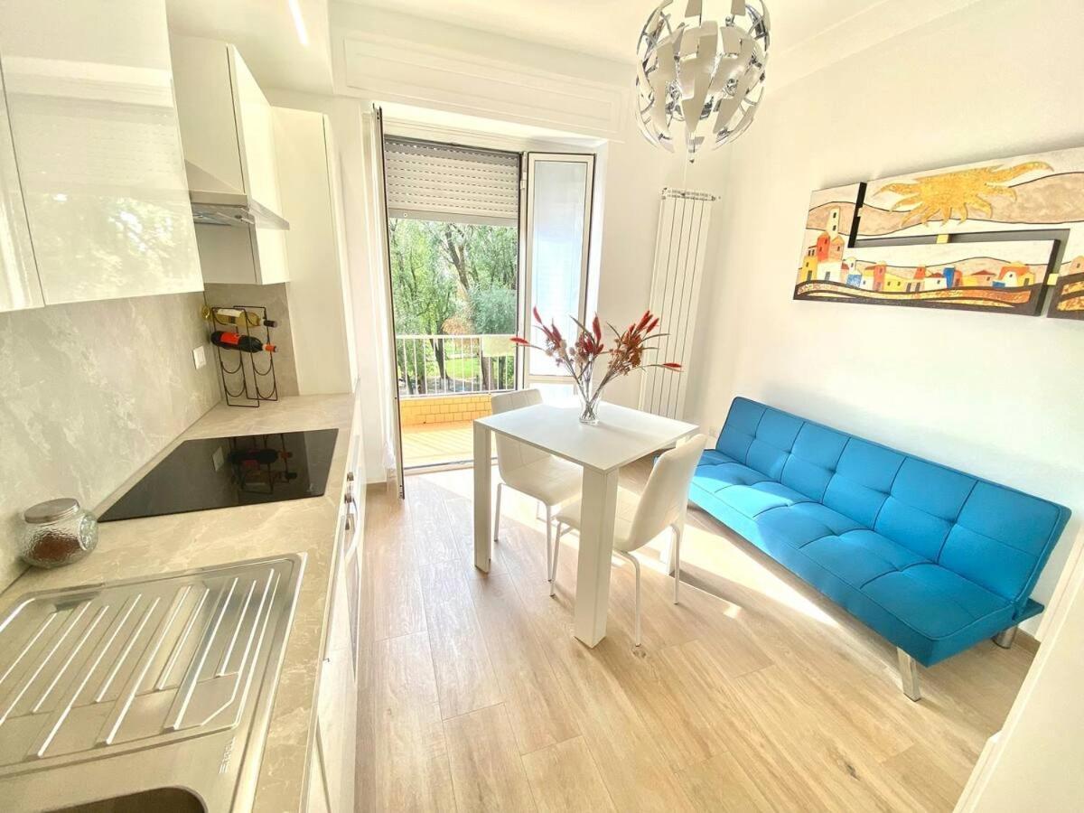 Apartment Federico's House - Eleganza E Stile In Via Anselmo Da Baggio Milan