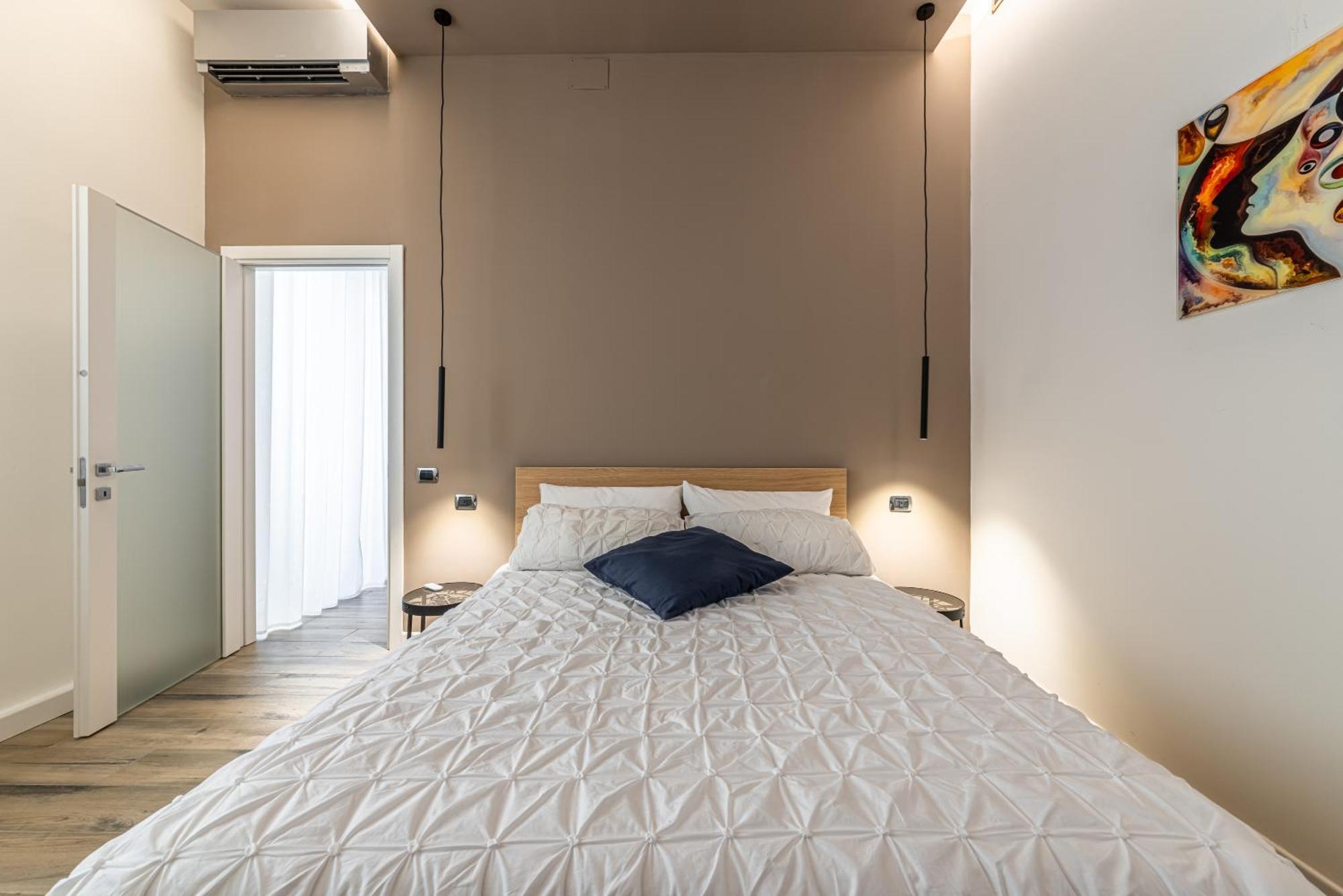 Luxury Apt In City Life Apartment *