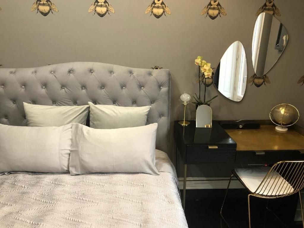Lippi 42 Single Room's In With Garden Guest house *