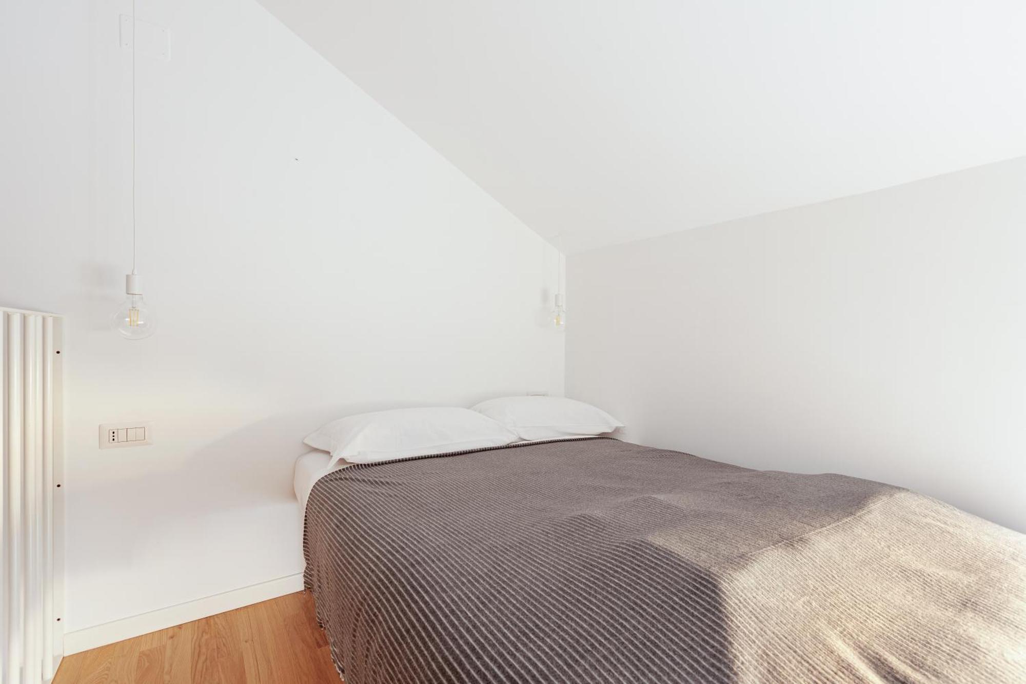 - 800 M Far From Lancetti Station Apartamento *