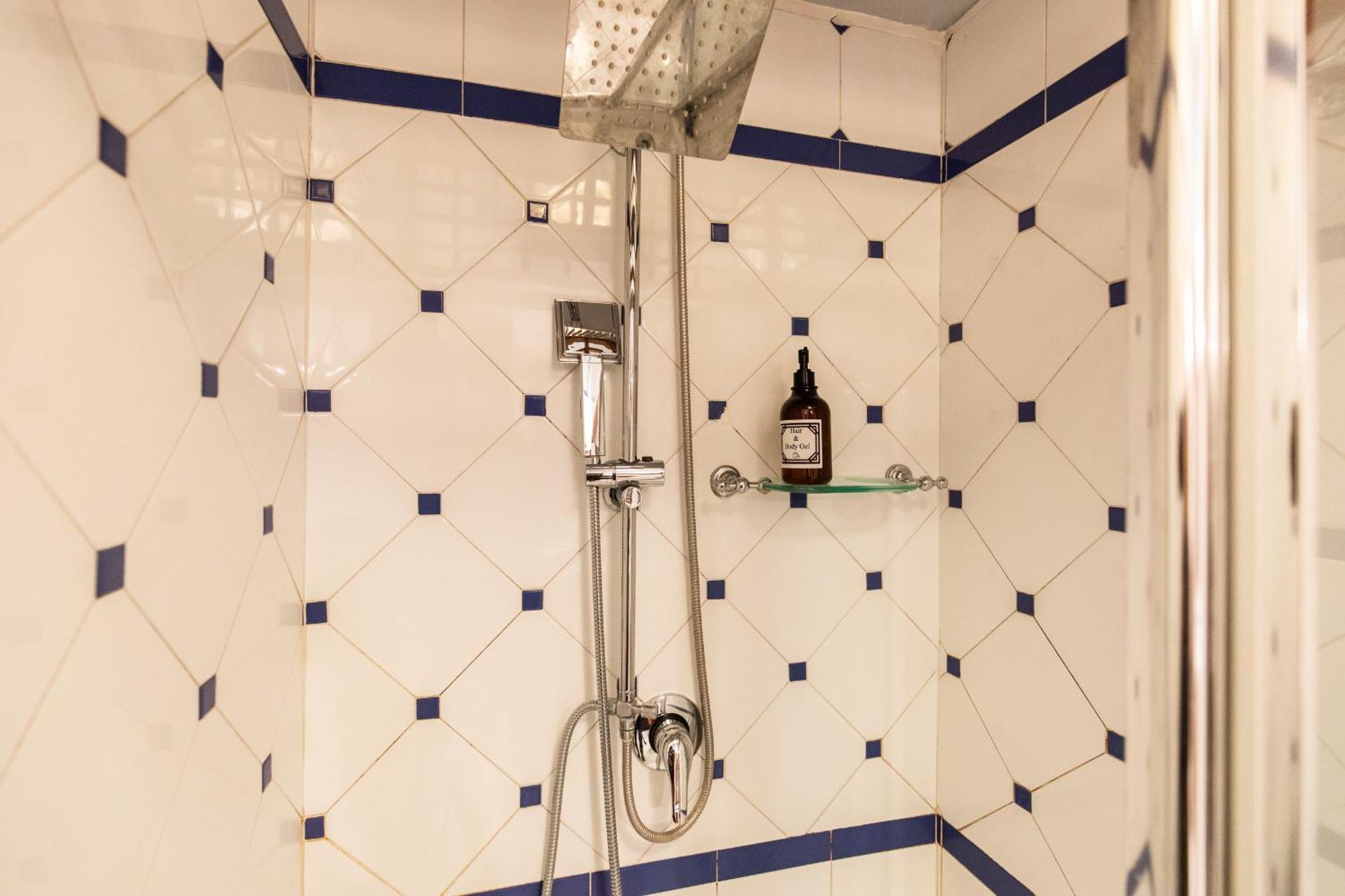 Ariosto Elegant - Near M1 And Cadorna Station Apartment Milan