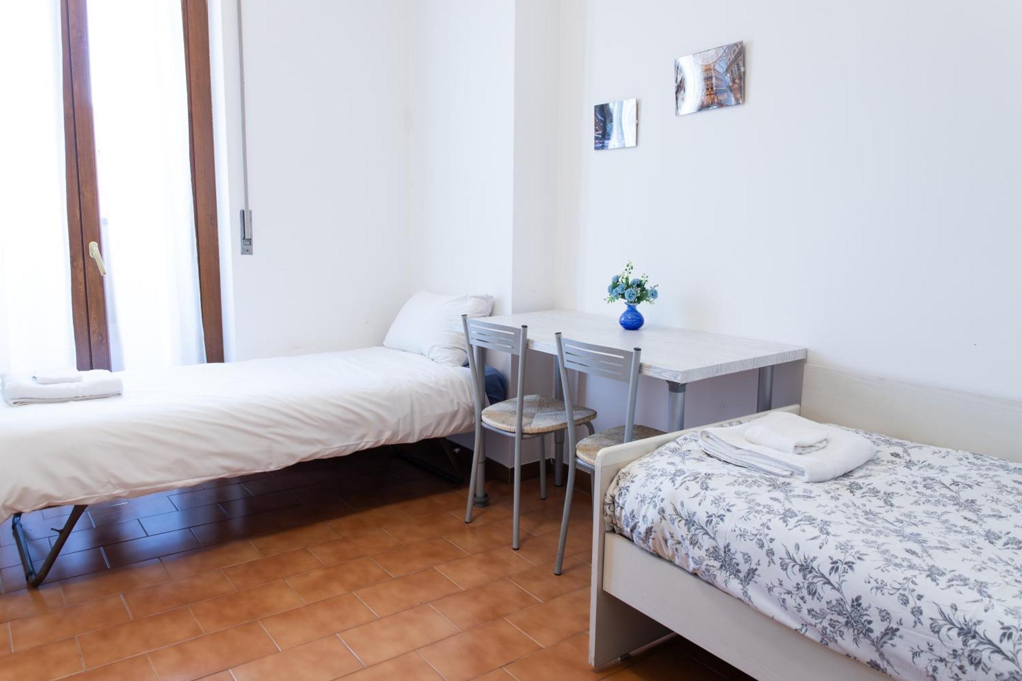 Ampio Con Terrazzo, 3 E 2 Bagni A 2 Passi Dalla Metro Apartamento