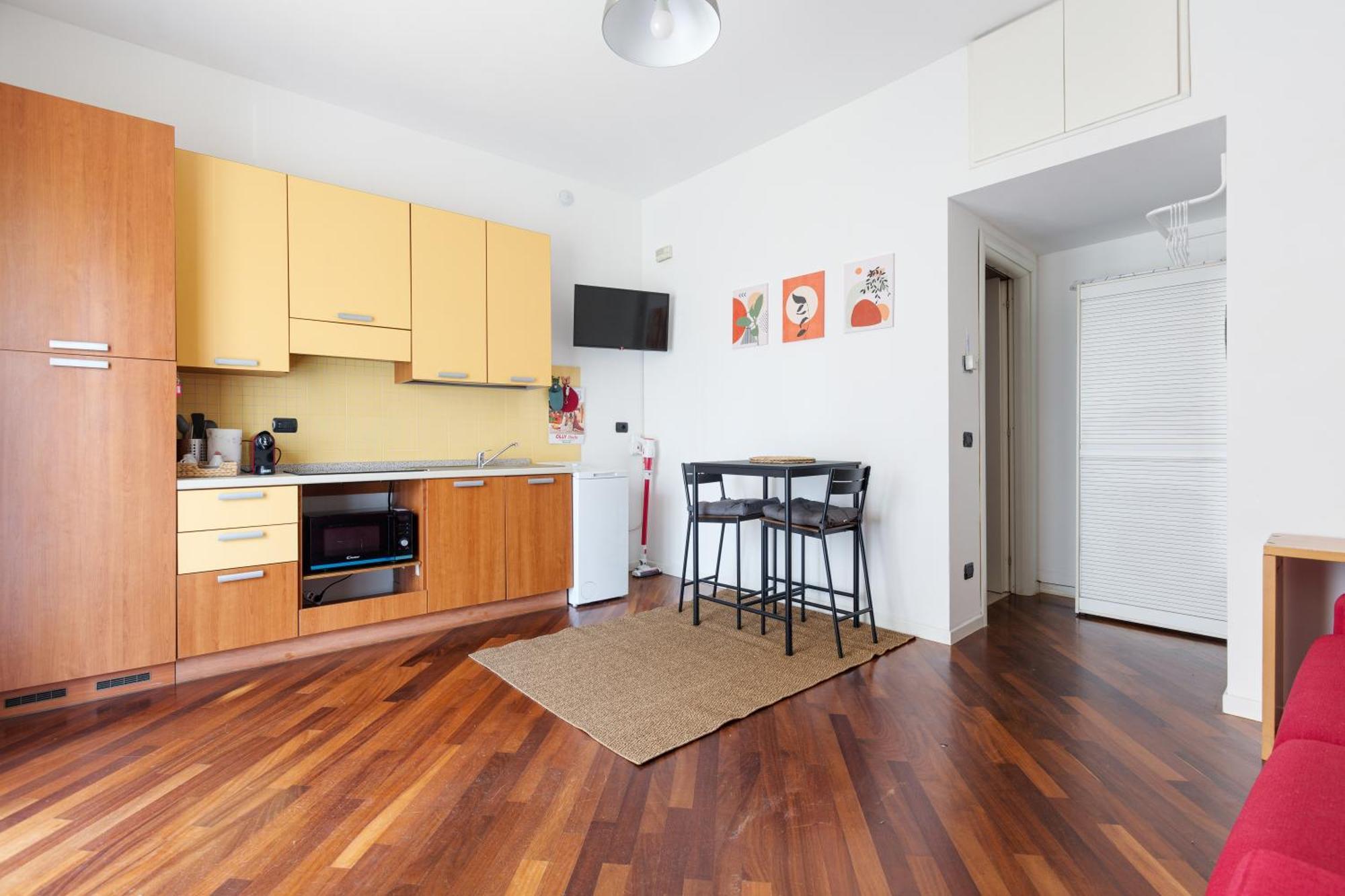 Comfy Only 900m From Affori Fn Station! Milan