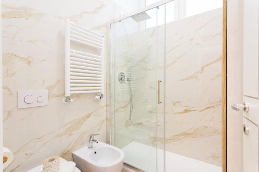 Ihost Cozy Flat - Val Strona 1 Appartamento Milano
