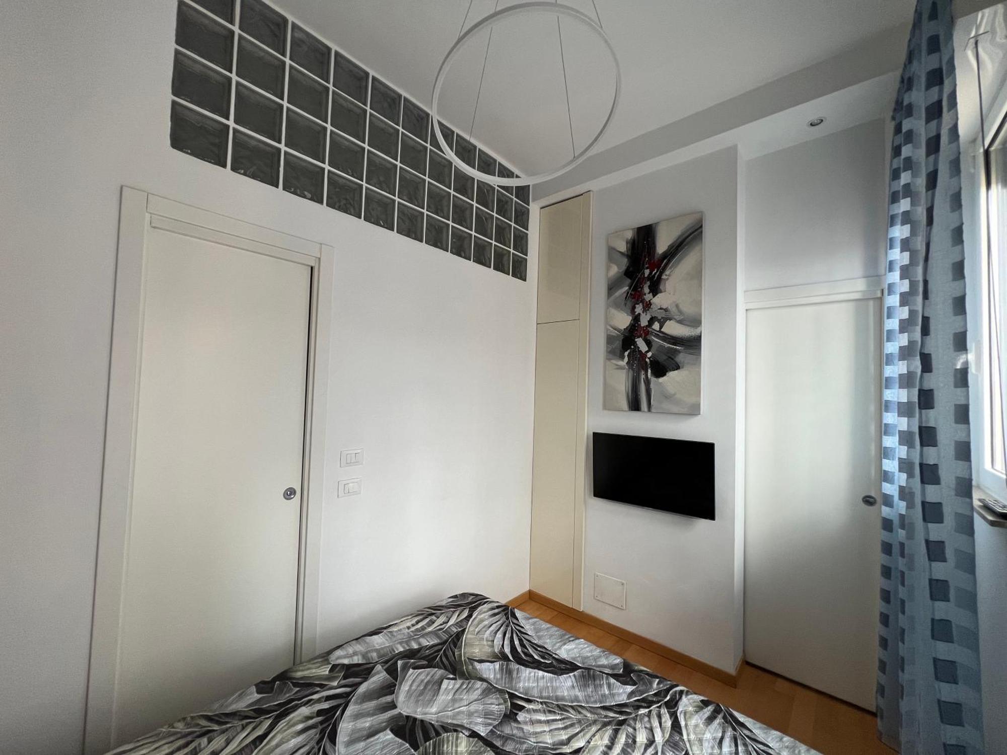 Apartamento Confortevole Zona Bocconi-porta Romana *