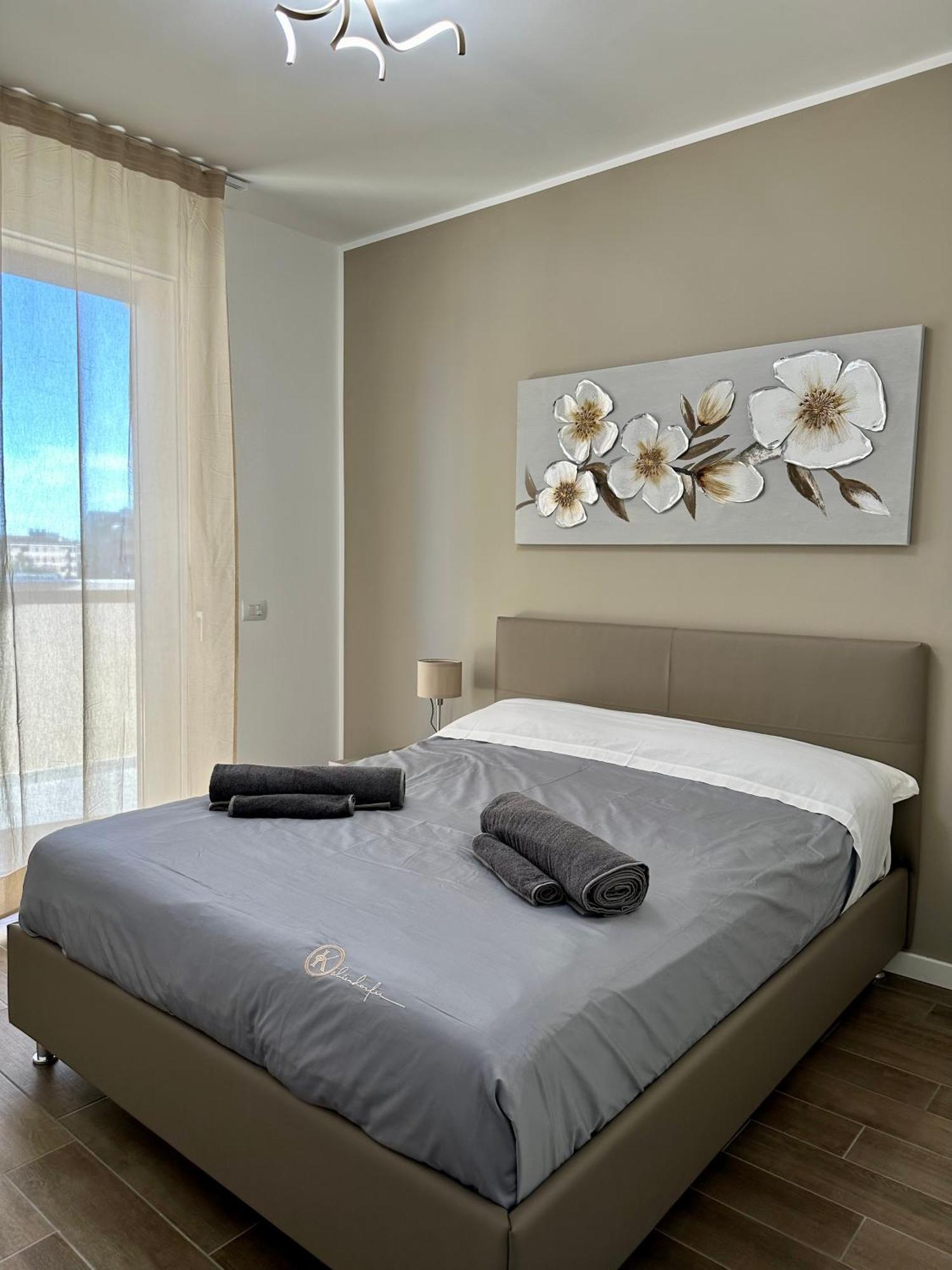 Bed & Breakfast Casa Bianca - Metro E Stazione Sotto Casa Milan