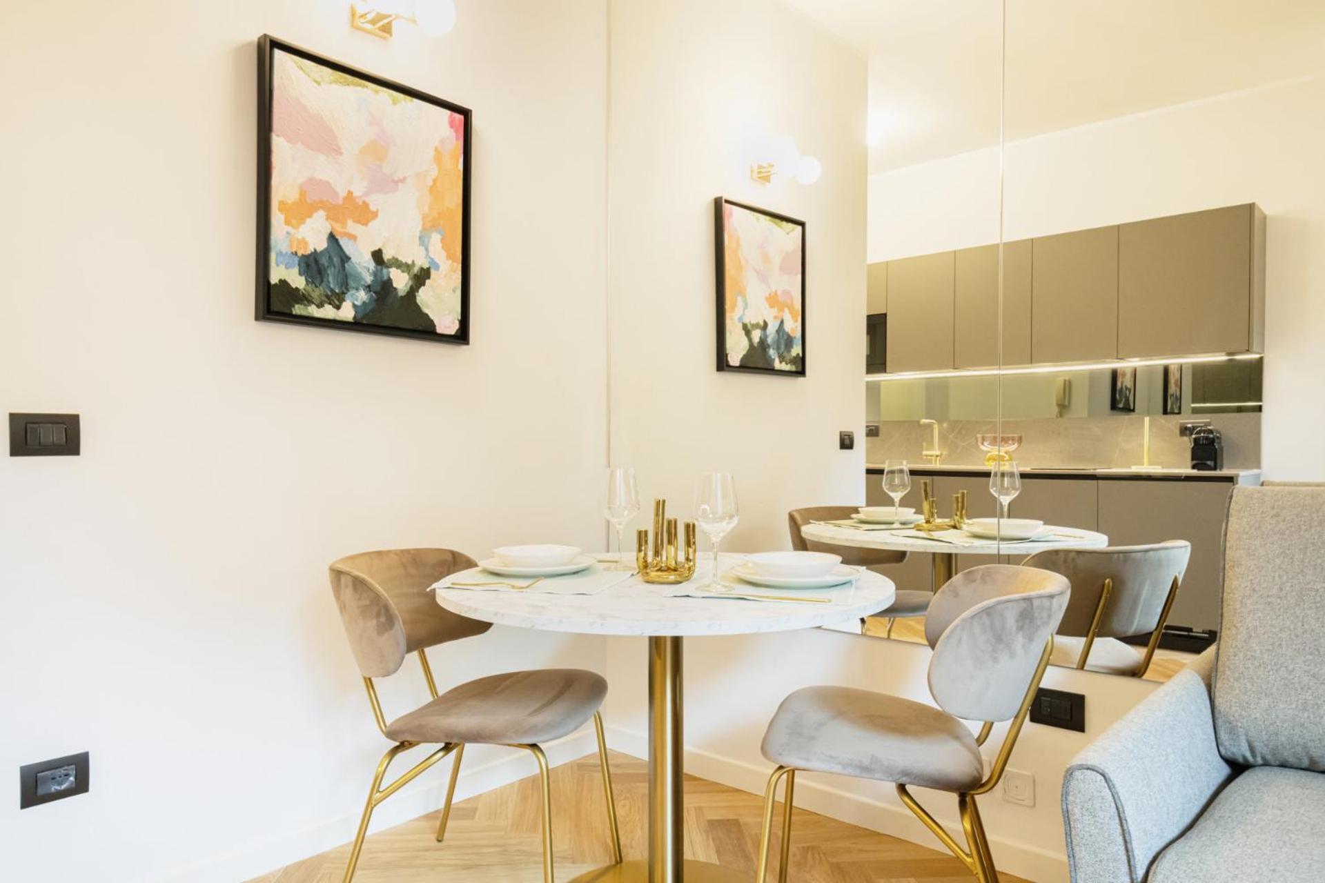 Apartment Easylife - Nido Di Charme In Sant'ambrogio *