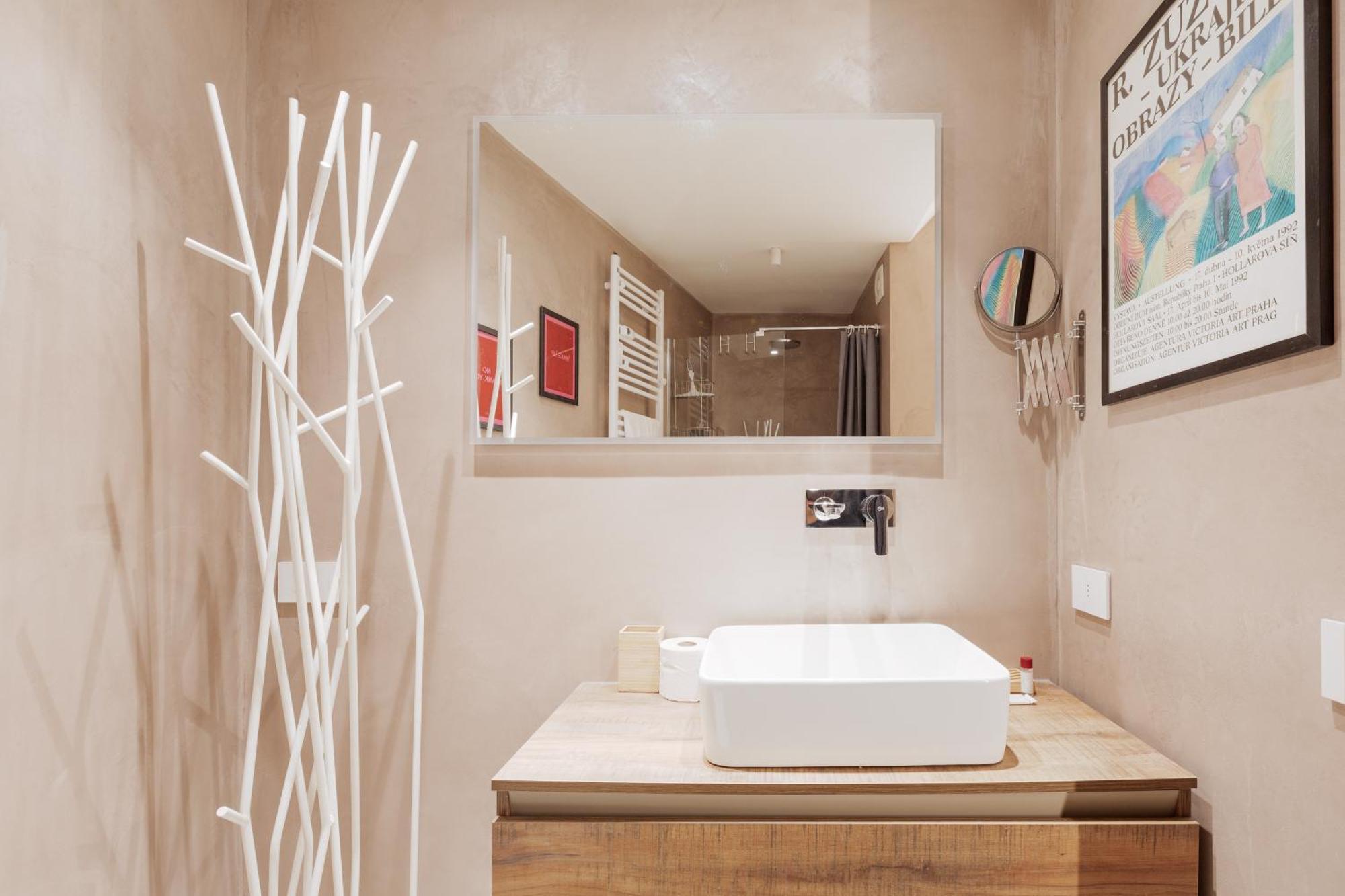 Chic & Modern Flat Just 450 Mt From Centrale Fs Apartment *