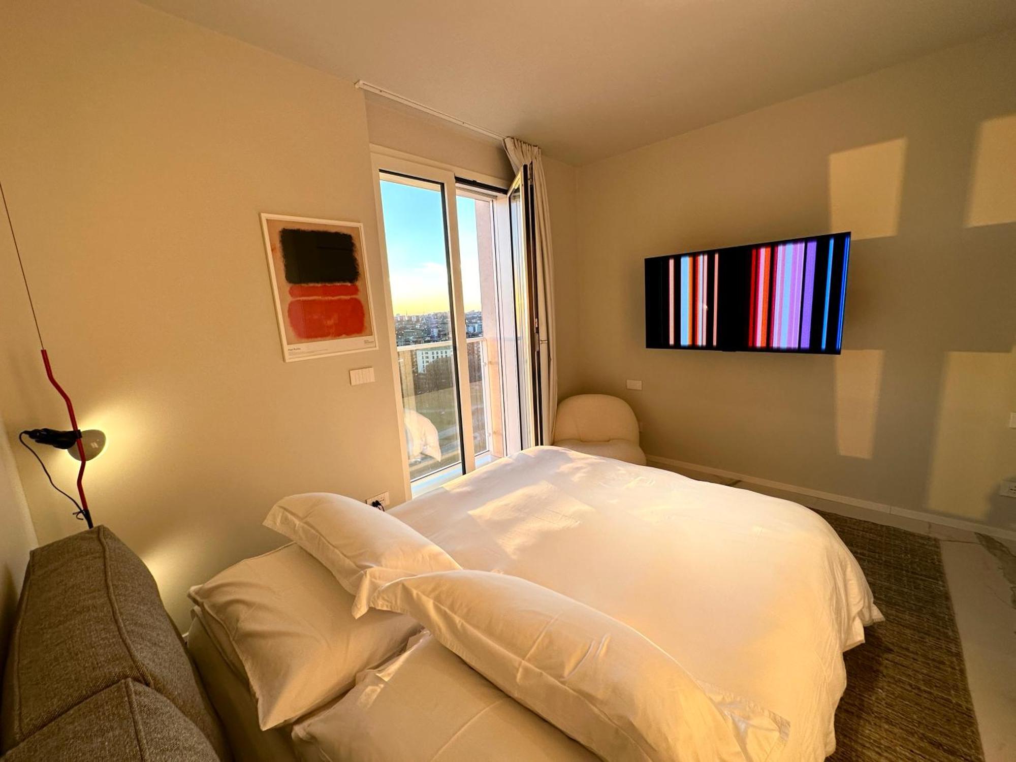 Modern Flat 16th Floor - Terrace With Skyline View Milão