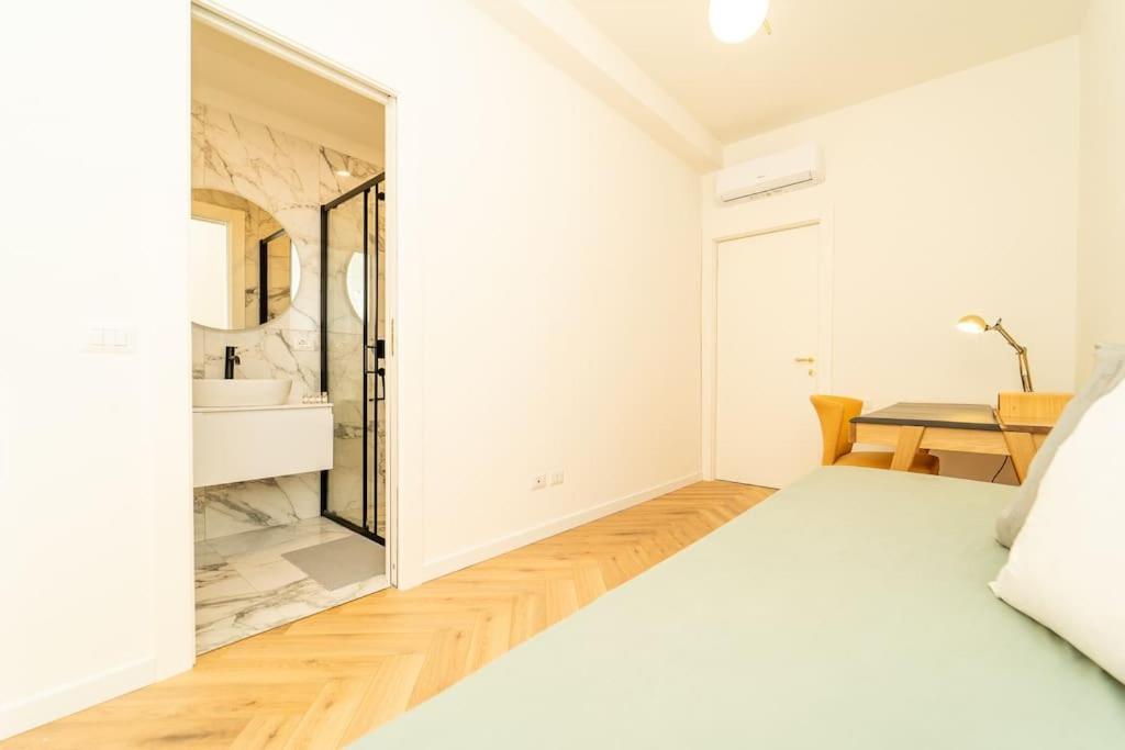 Apartment Esclusivo Con 2 Da Letto Milan