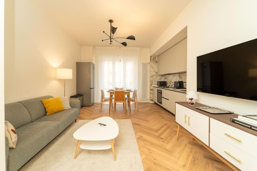 Apartment Esclusivo Con 2 Da Letto Milan