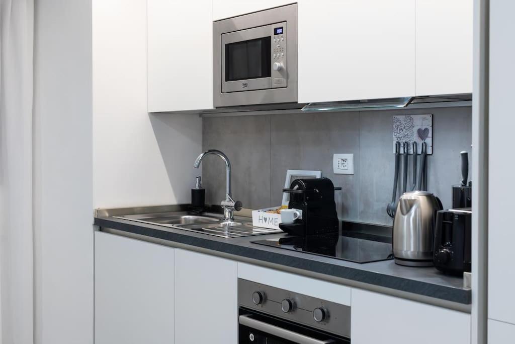 Three-suite With Free Netflix And Fast Wifi Apartamento Milão