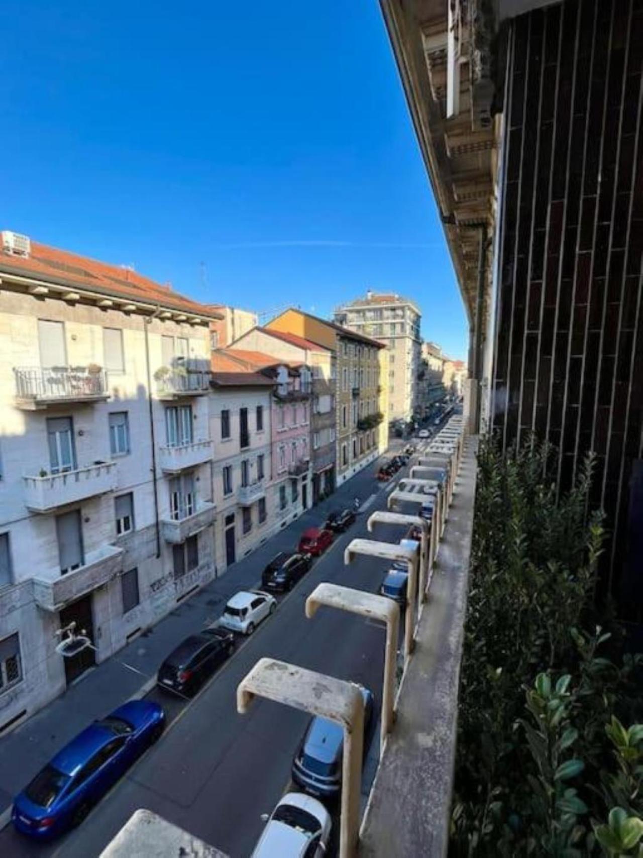 Apartment Maison Bleue- Romantic Flat,apt Near M1 -duomo 2 Fermate -centro Milan