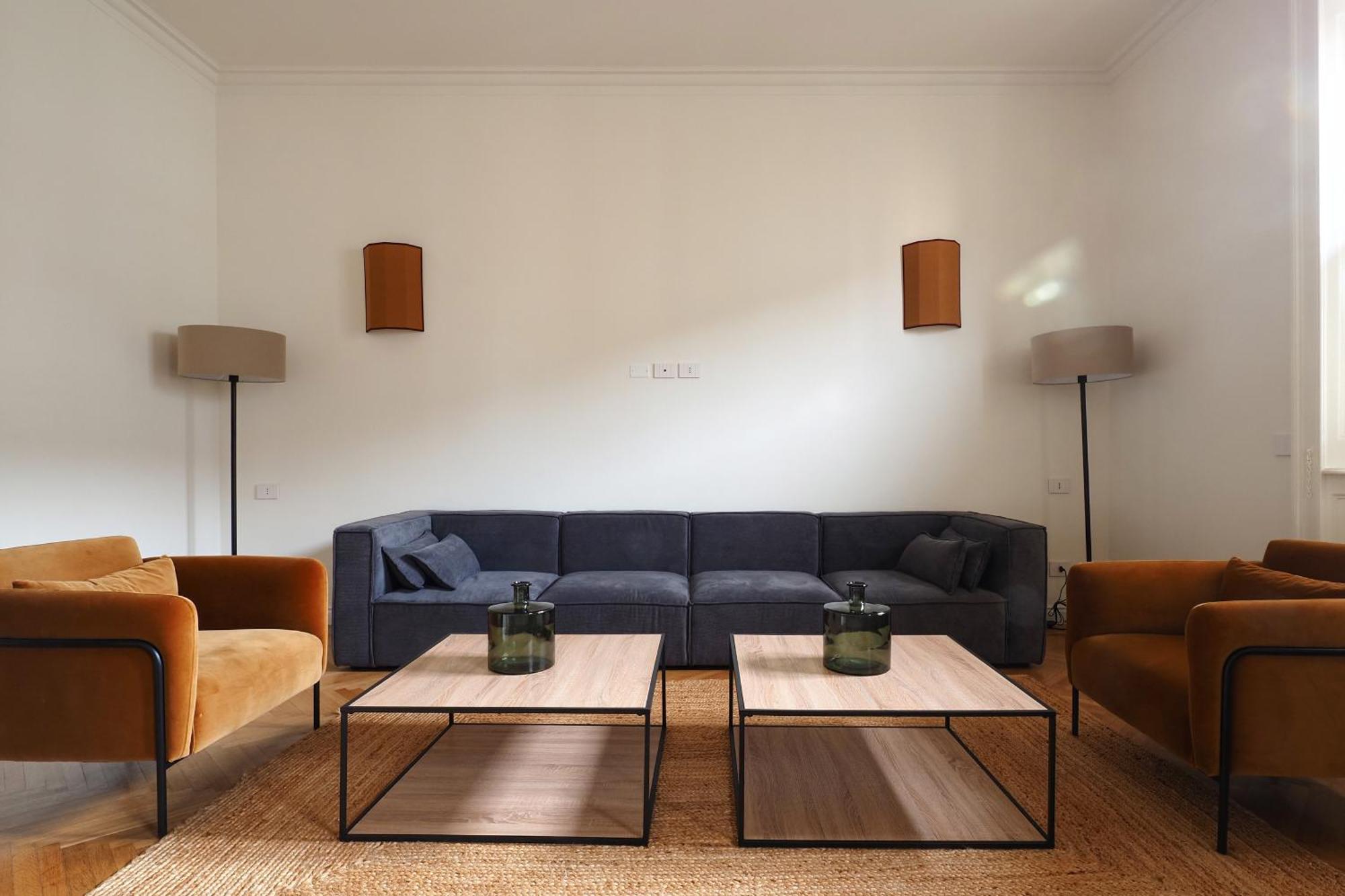 Apartment Adelaide Elegant Milan