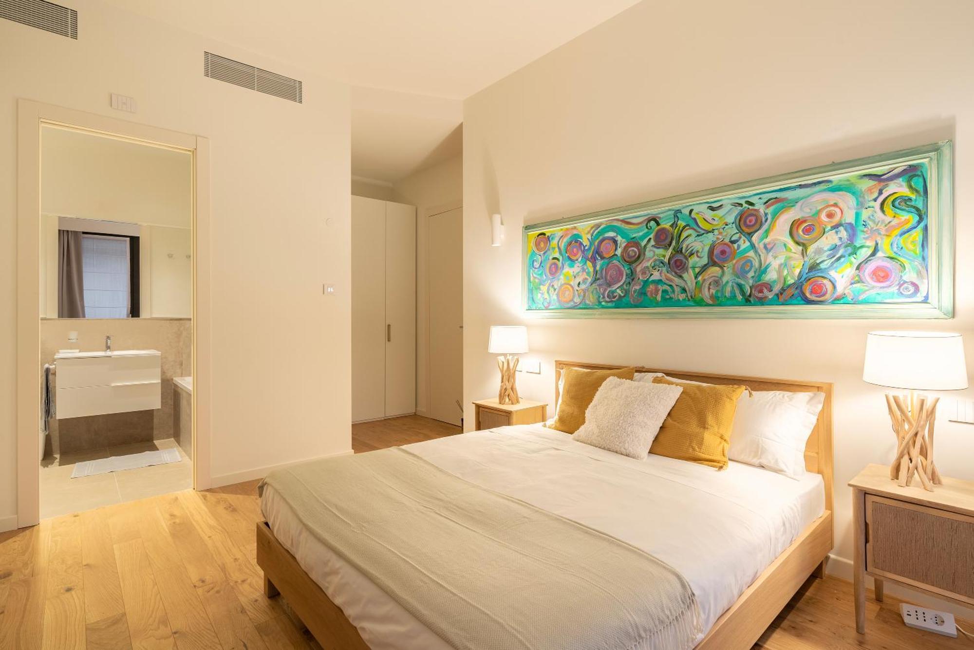 Santa Tecla Living Washington Building * Milano