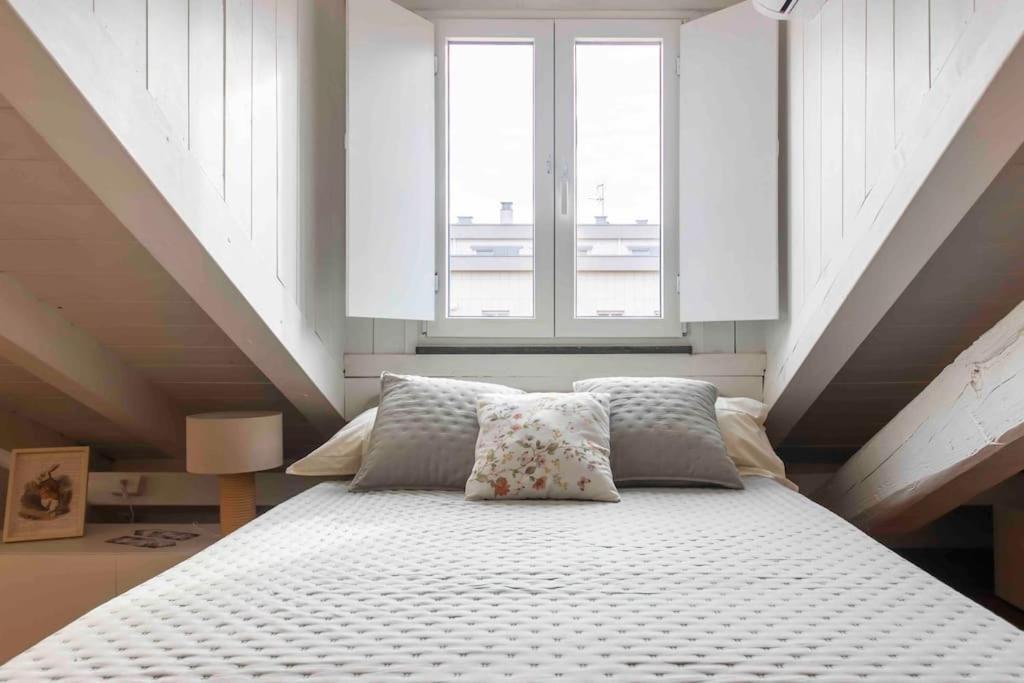 La Tana Del Bianconiglio - Rabbit Hole Apartment Milan