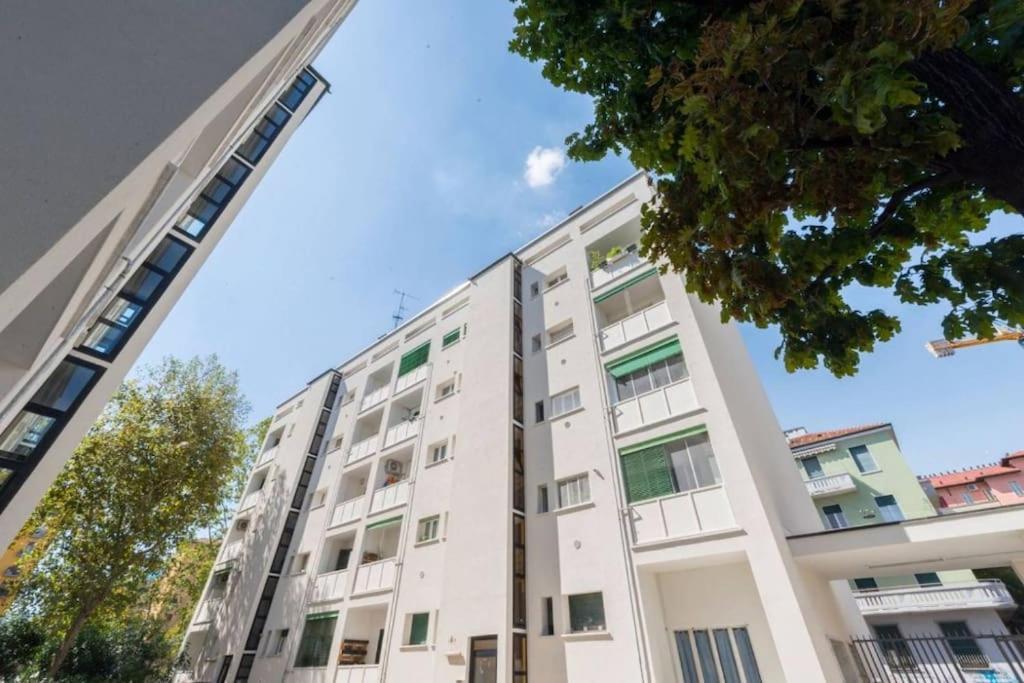 Cozy Appartament 1 Min From New Mm4 Argonne * Milan
