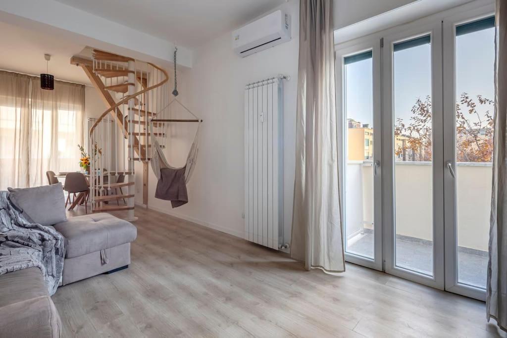 Cozy Appartament 1 Min From New Mm4 Argonne Apartment Milan