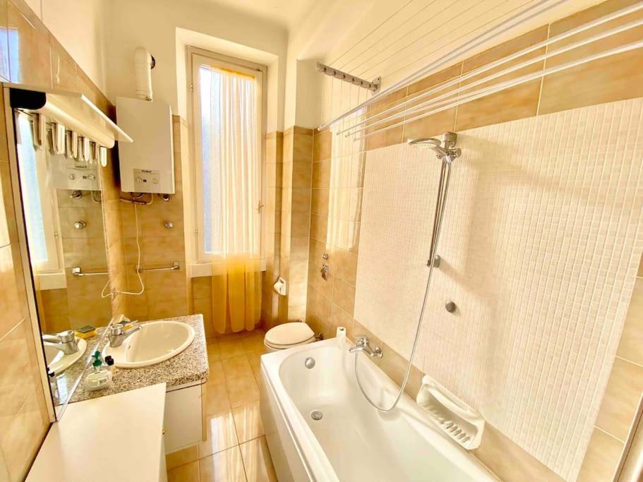 Apartment In Centro10 Minuti Dal Duomo *