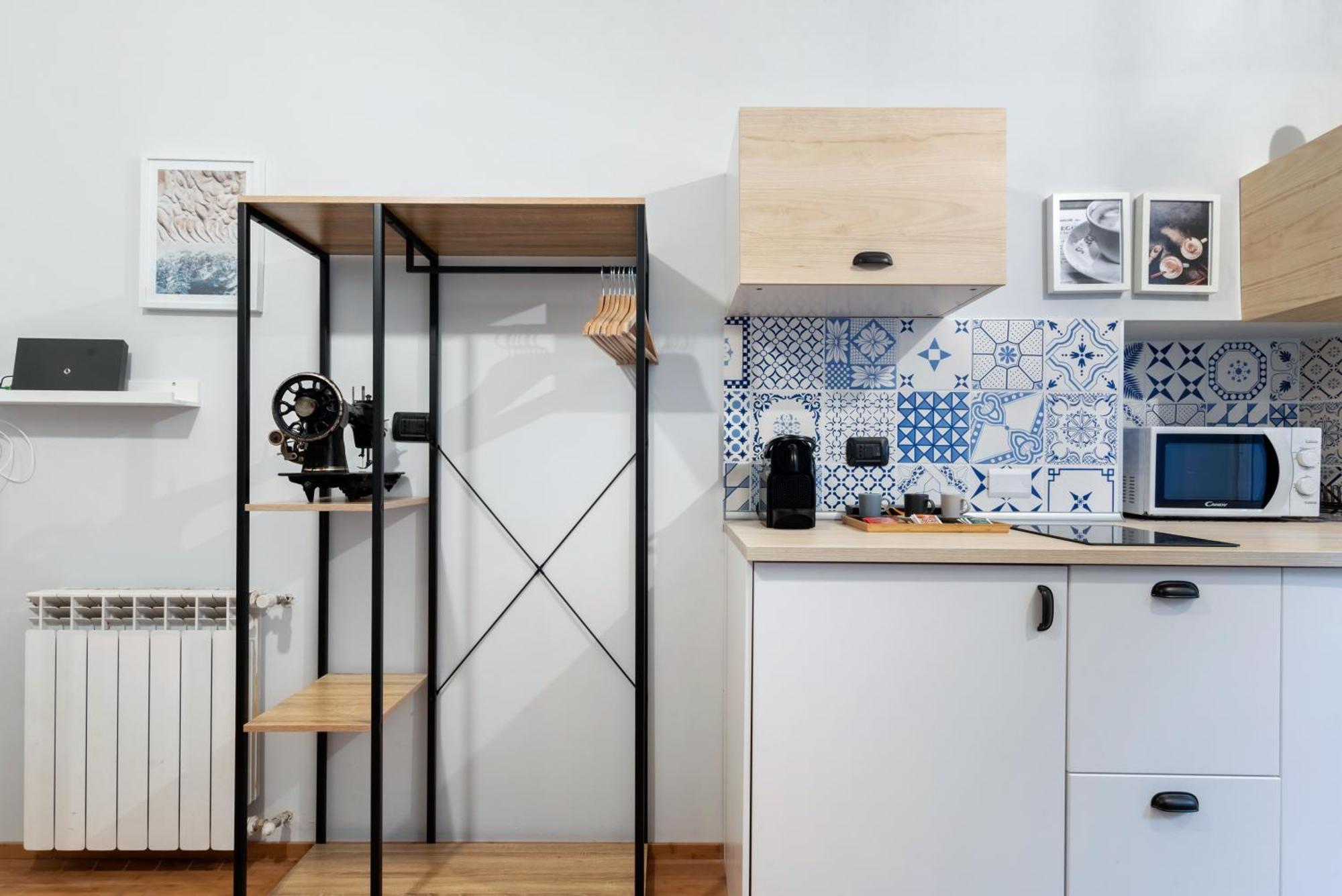 Remy Studio - Design District Apartment