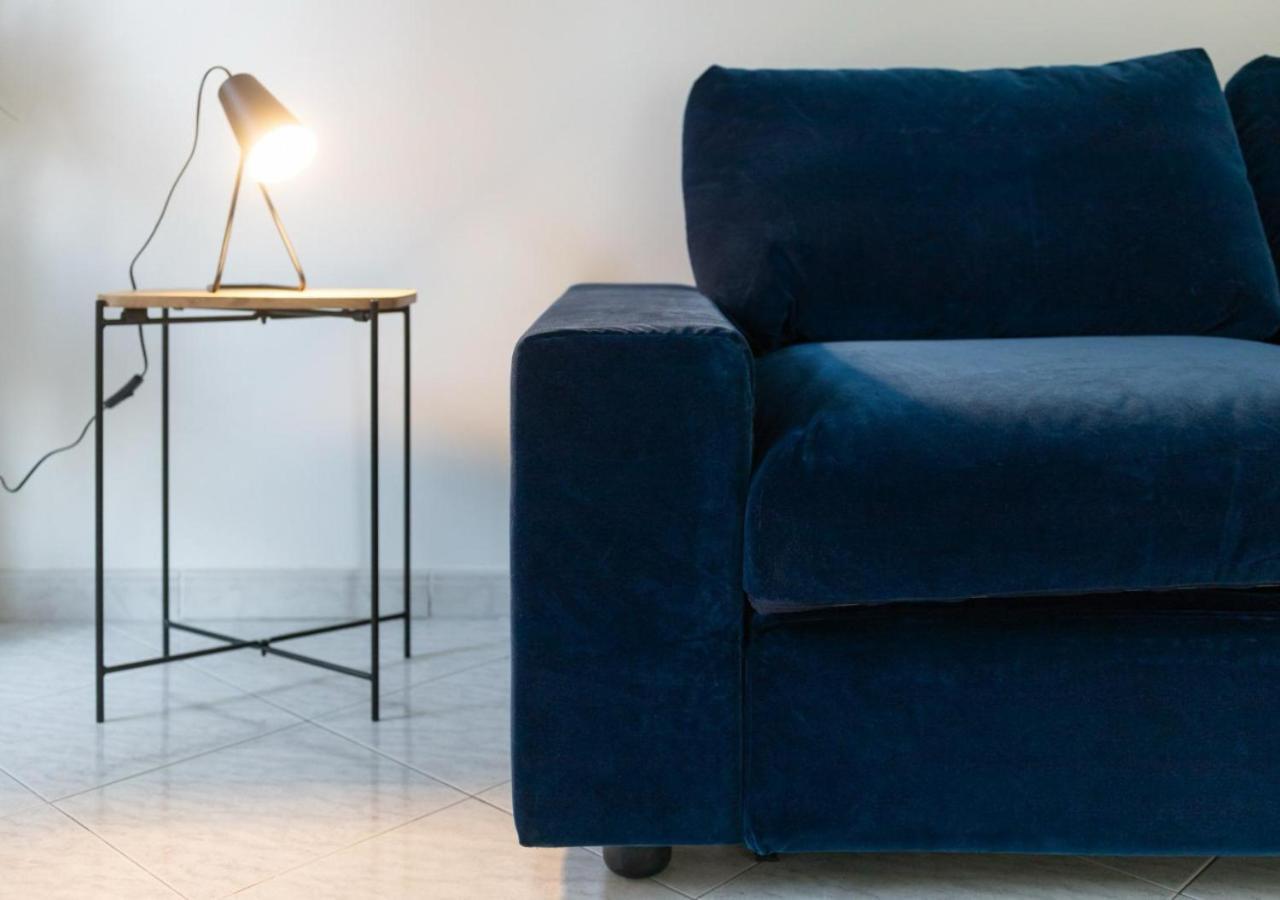 City Life - Fiera Strategic Flat - A/c & Wi-fi Apartamento *
