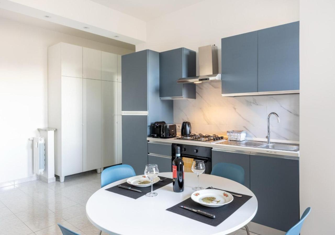 City Life - Fiera Strategic Flat - A/c & Wi-fi Apartamento