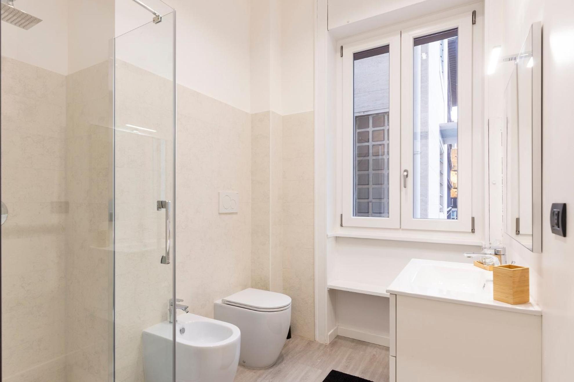 Temporaryflat San Babila Apartment