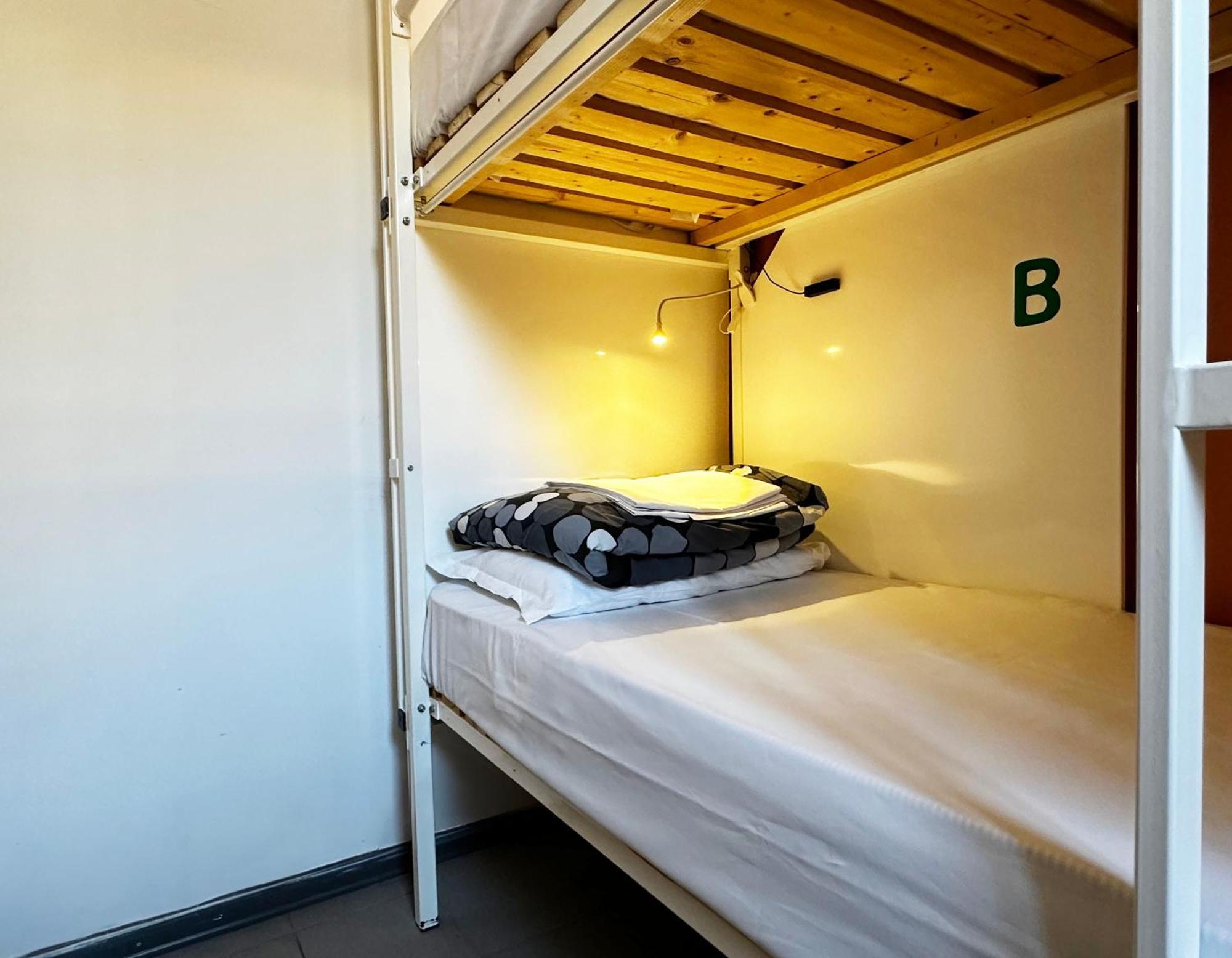 Mio Hostel *